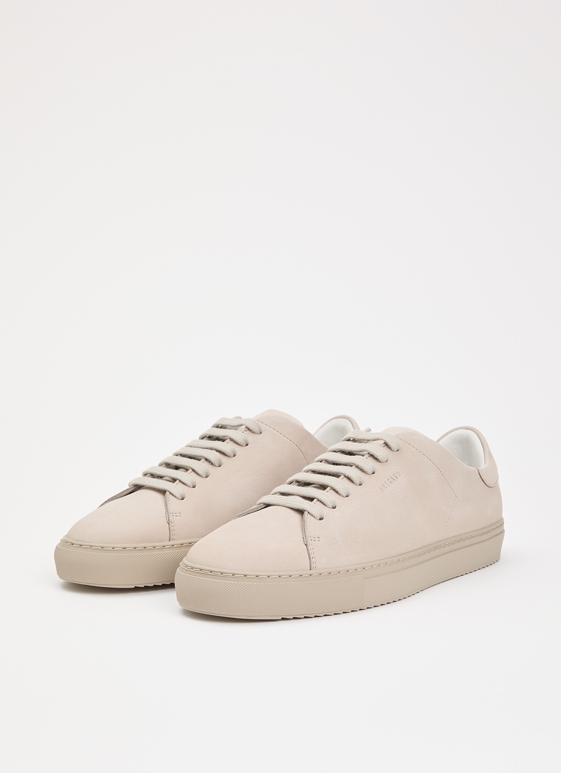 Axel Arigato Clean 90 sneaker van suède - detail 4 taupe