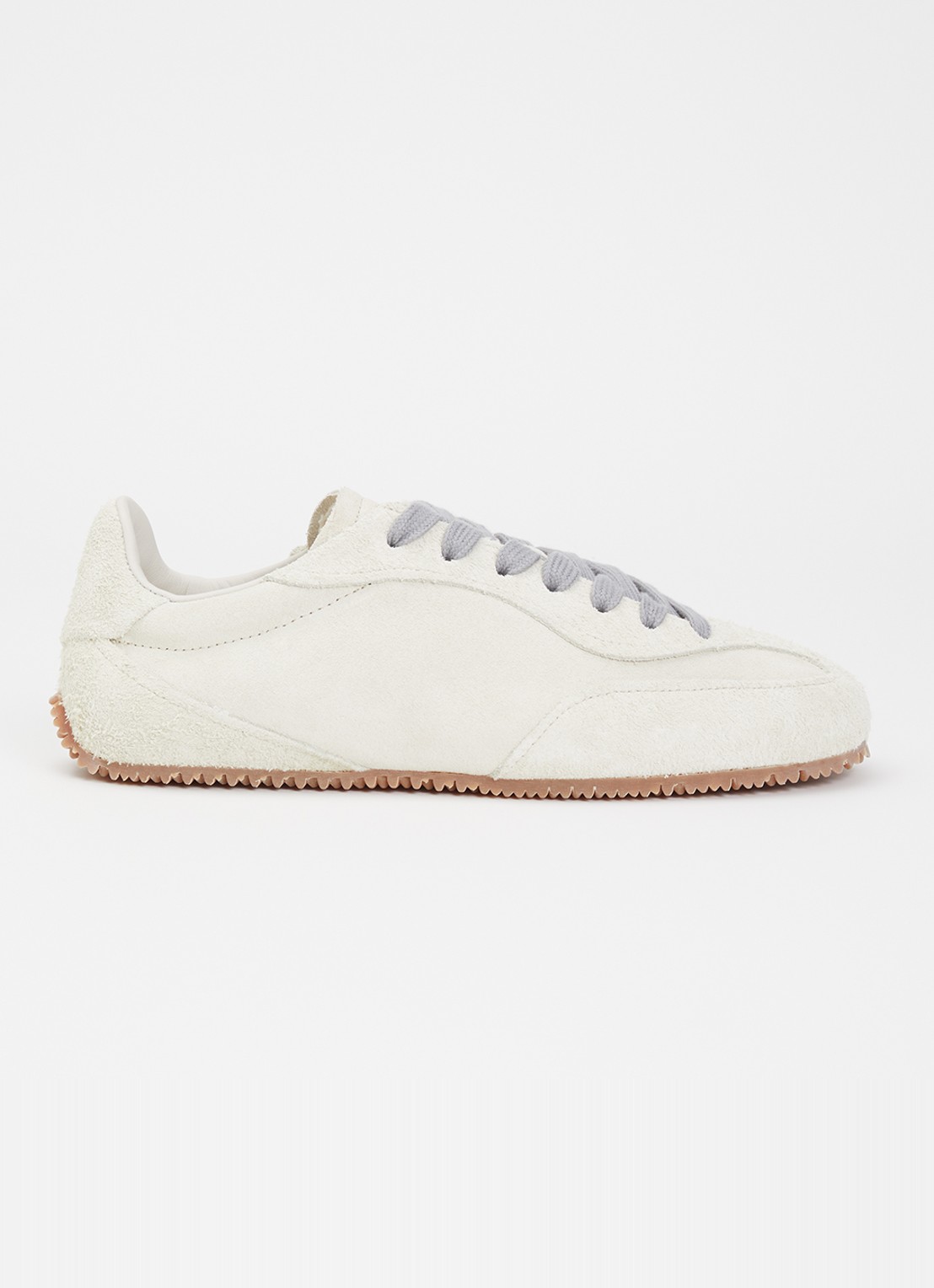 Axel Arigato Daze runner sneaker van suéde  - voorkant 5 gebroken wit
