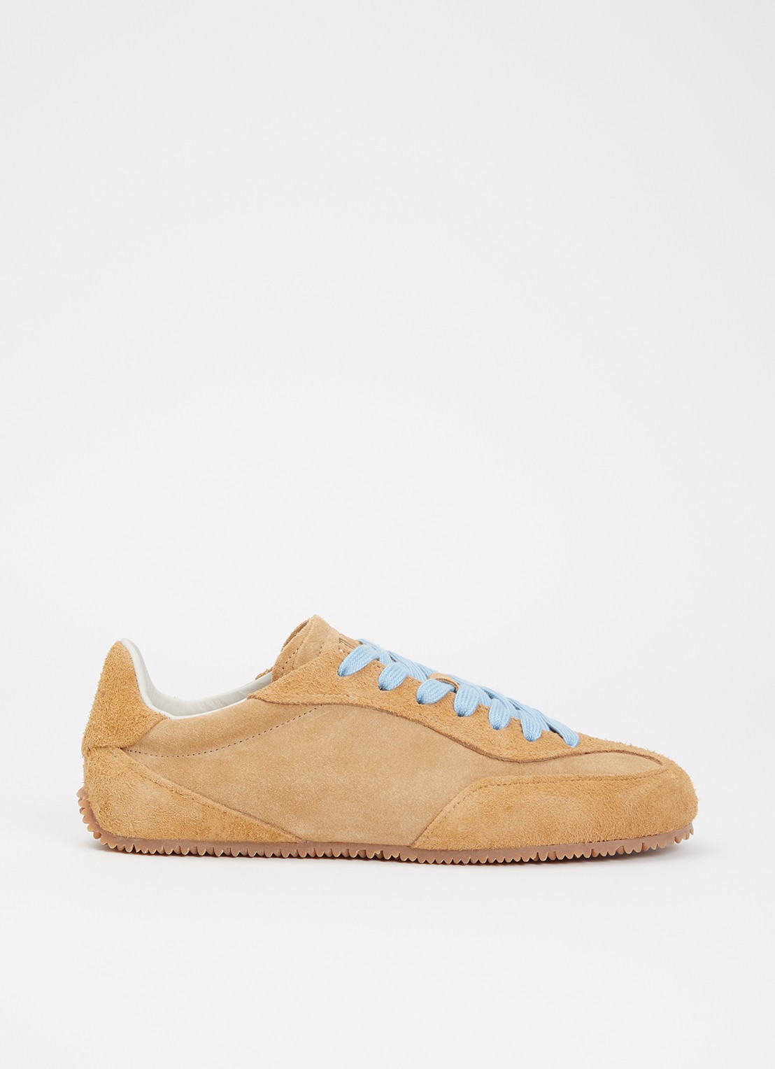 Axel Arigato Daze runner sneaker van suéde  - voorkant 5 beige