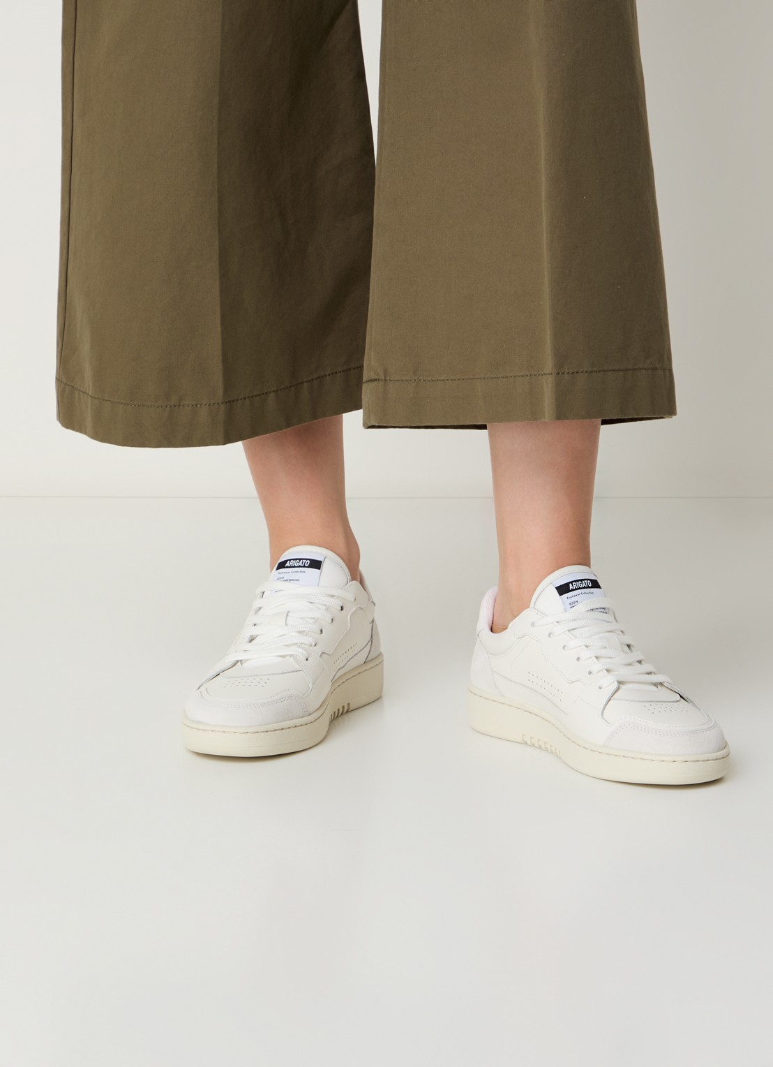 Axel Arigato Dice Lo sneaker van leer - voorkant 2 gebroken wit
