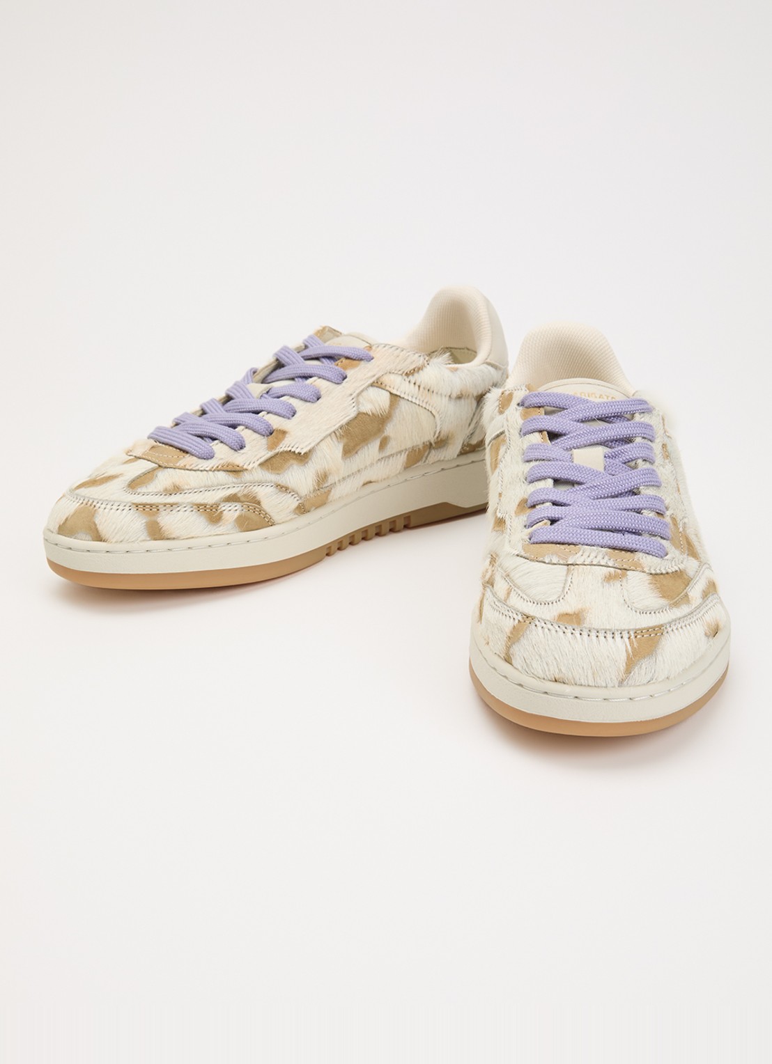 Axel Arigato Dice T-Toe sneaker van koeienvacht met details van suède en nubuck - detail 3 beige