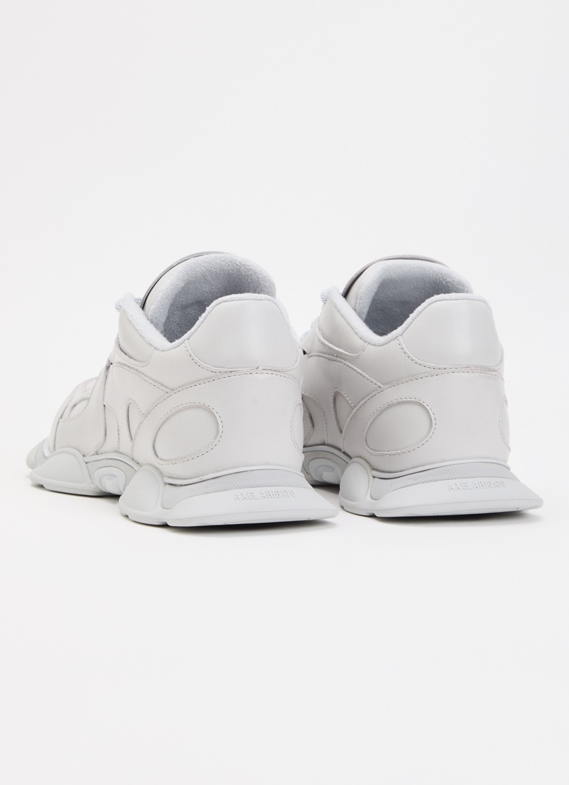 Axel Arigato Eris sneaker van leer - achterkant lichtgrijs