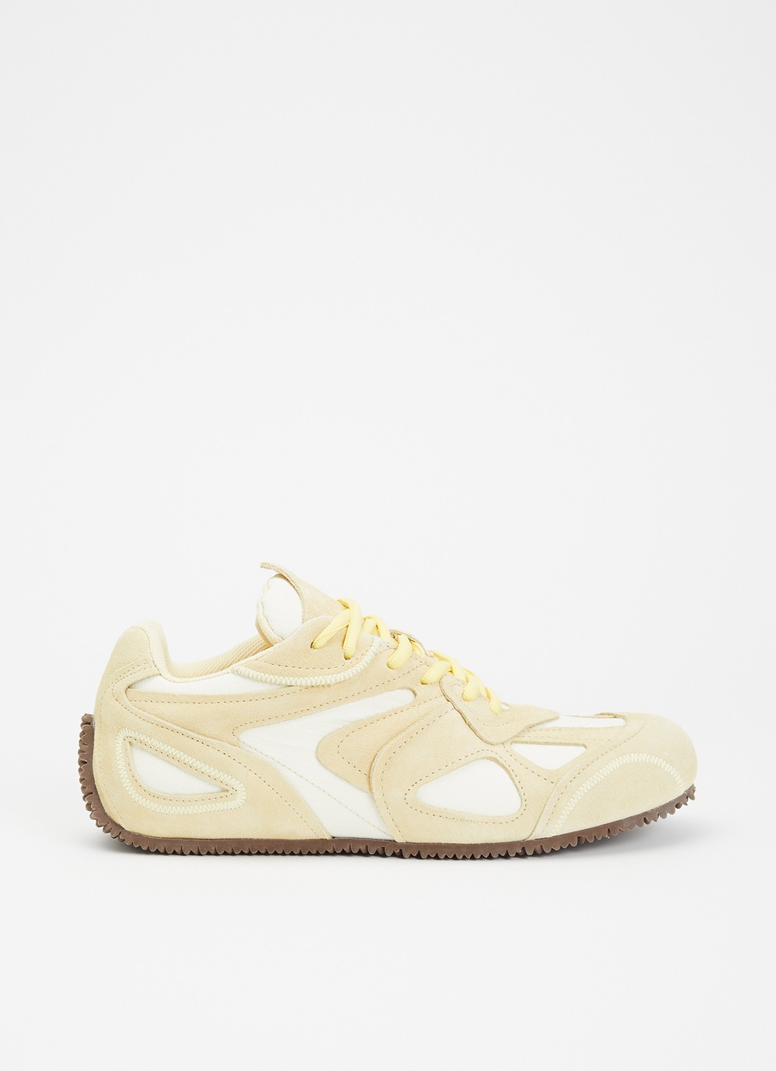Axel Arigato Slow Runner sneaker met suède details - voorkant 2 lichtgeel