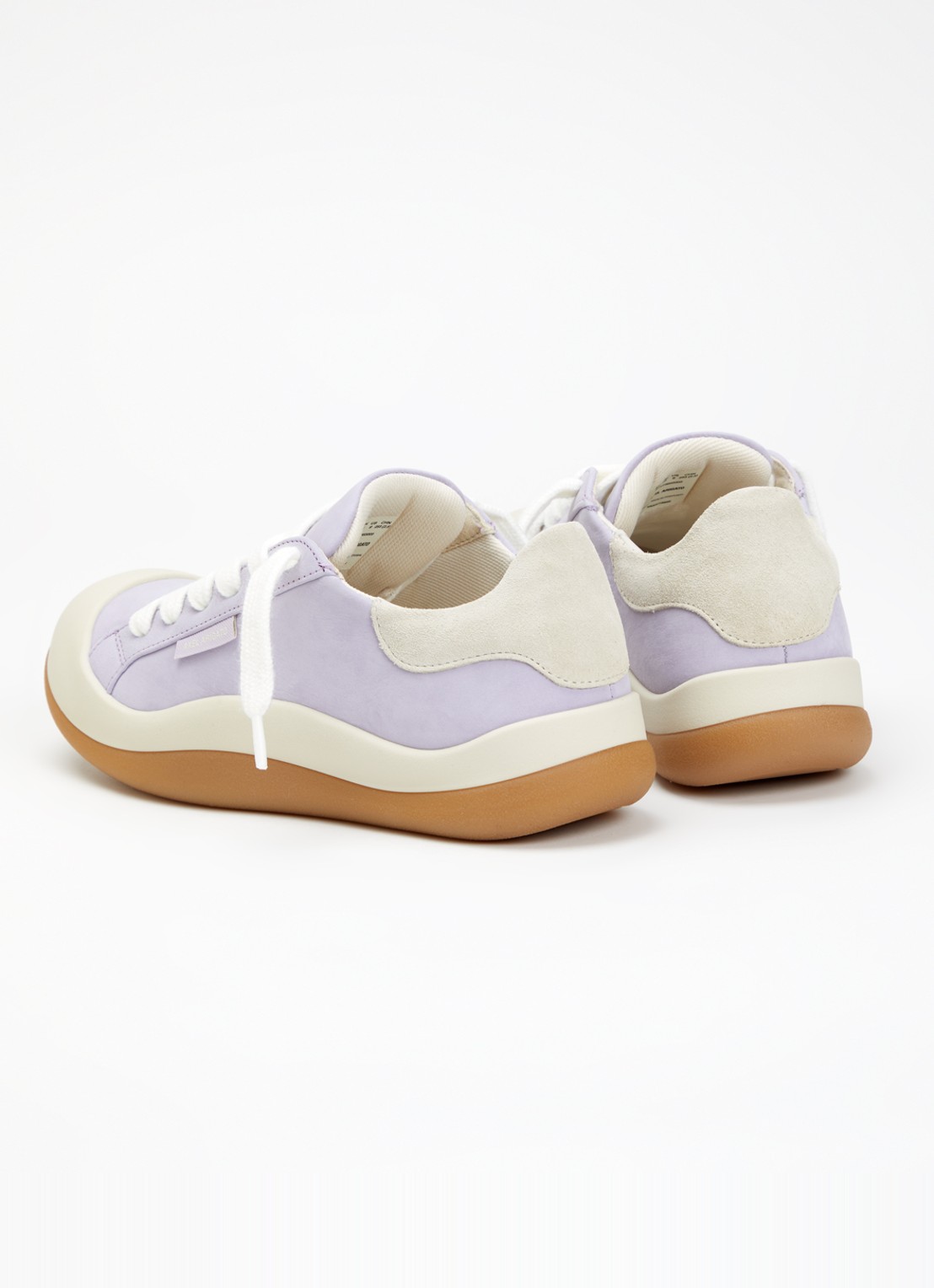 Axel Arigato Squish sneaker van nubuck met suède details - achterkant lichtpaars