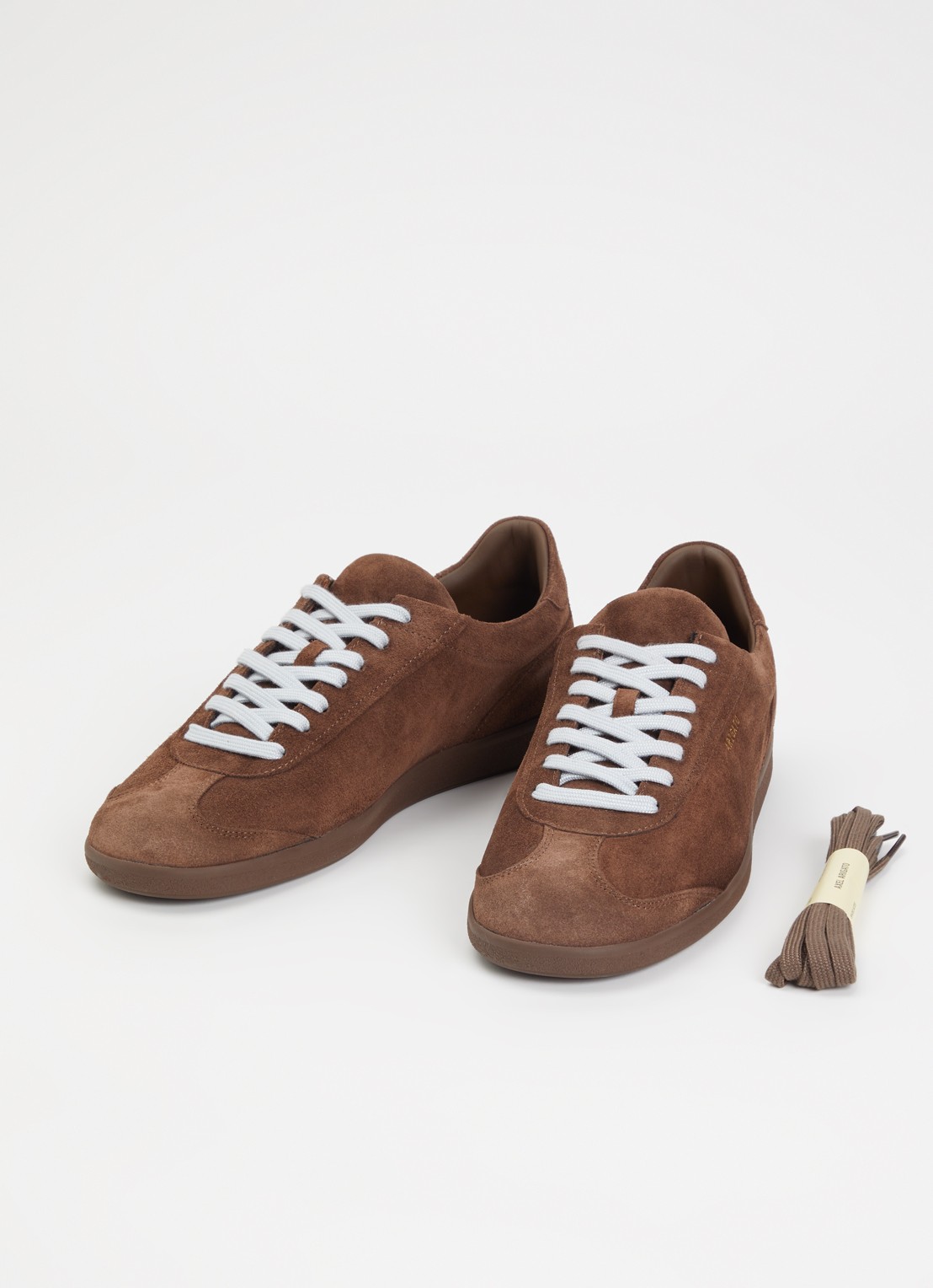 Axel Arigato Zane sneaker van leer met suède details - detail donkerbruin