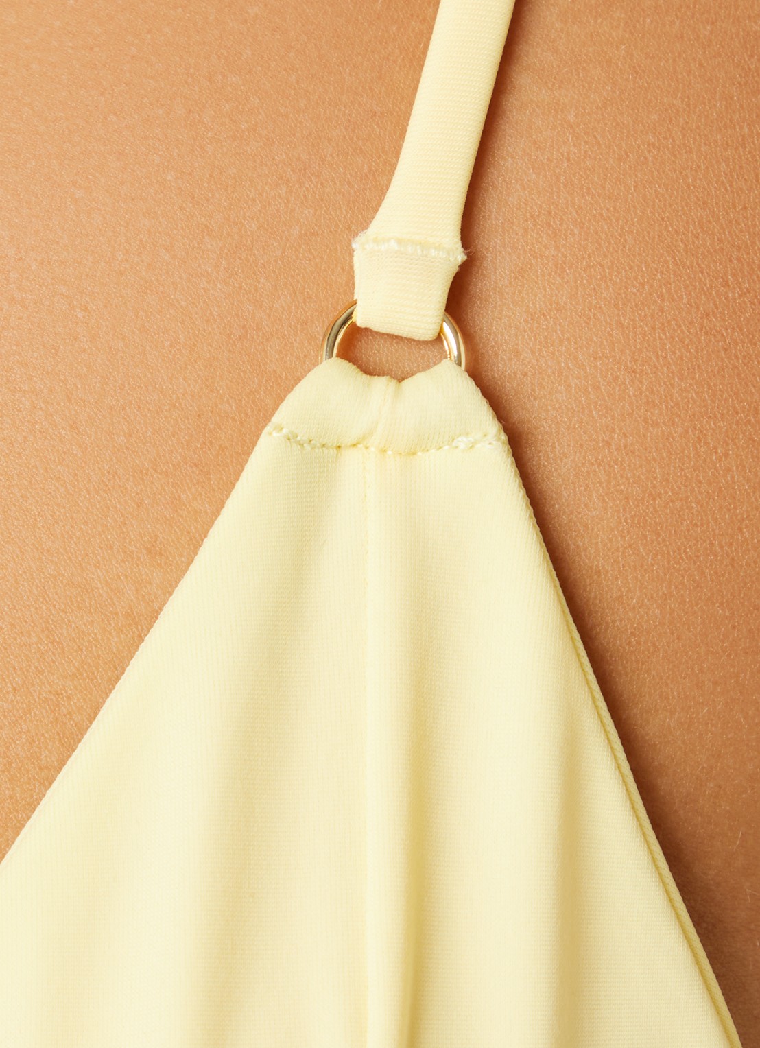 Aya Label The Melia triangel bikinitop met uitneembare vulling - detail 5 lichtgeel