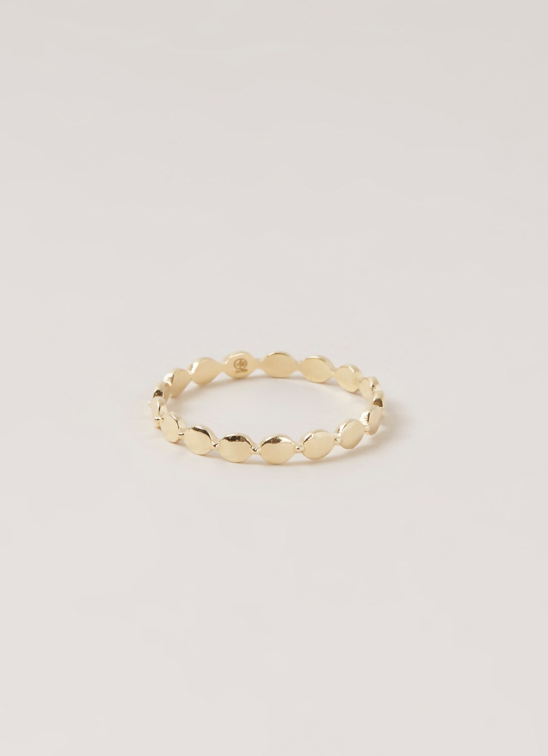 Aynur Abbott Crown ring 8 karaat - detail 3 geelgoud
