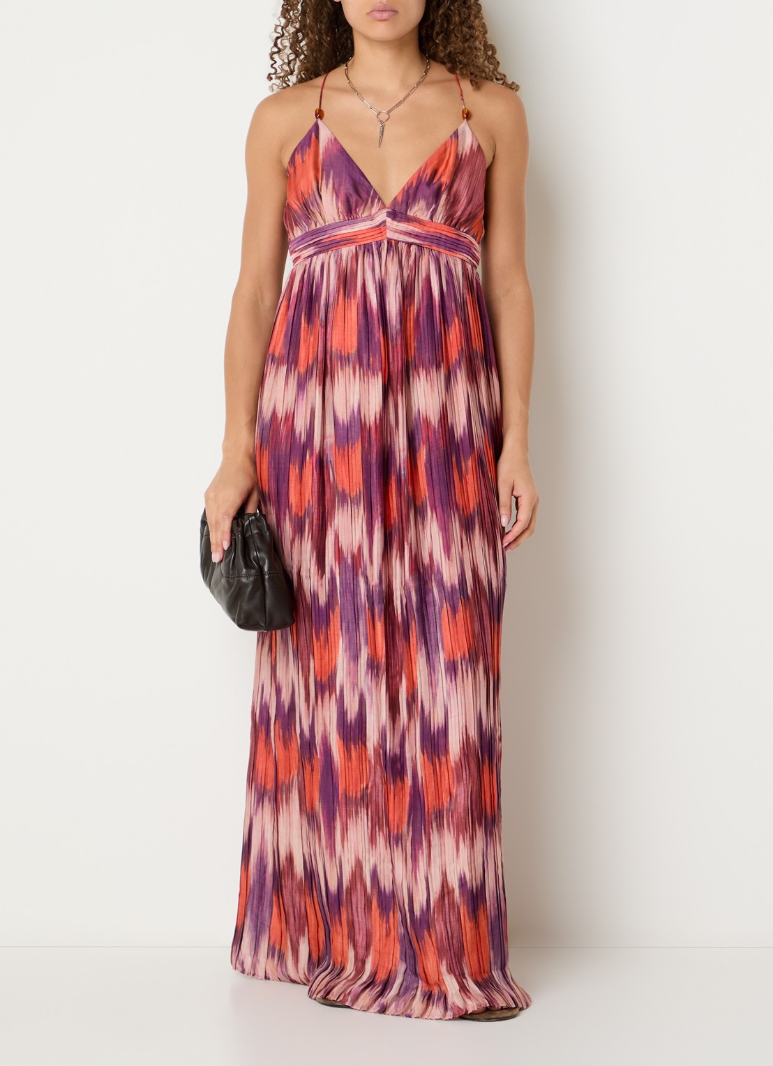 ba&sh Anaelle maxi jurk met plissé en print - detail 3 oranjerood