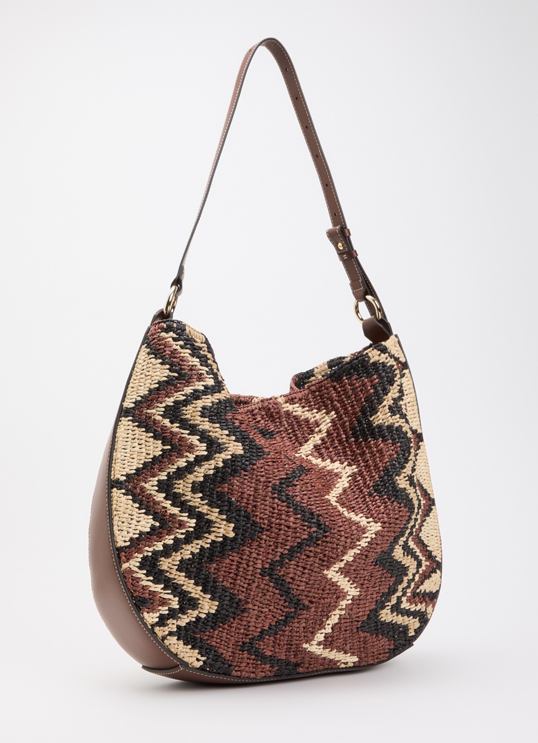 ba&sh Arya schoudertas van raffia met grafische print - achterkant 2 roodbruin