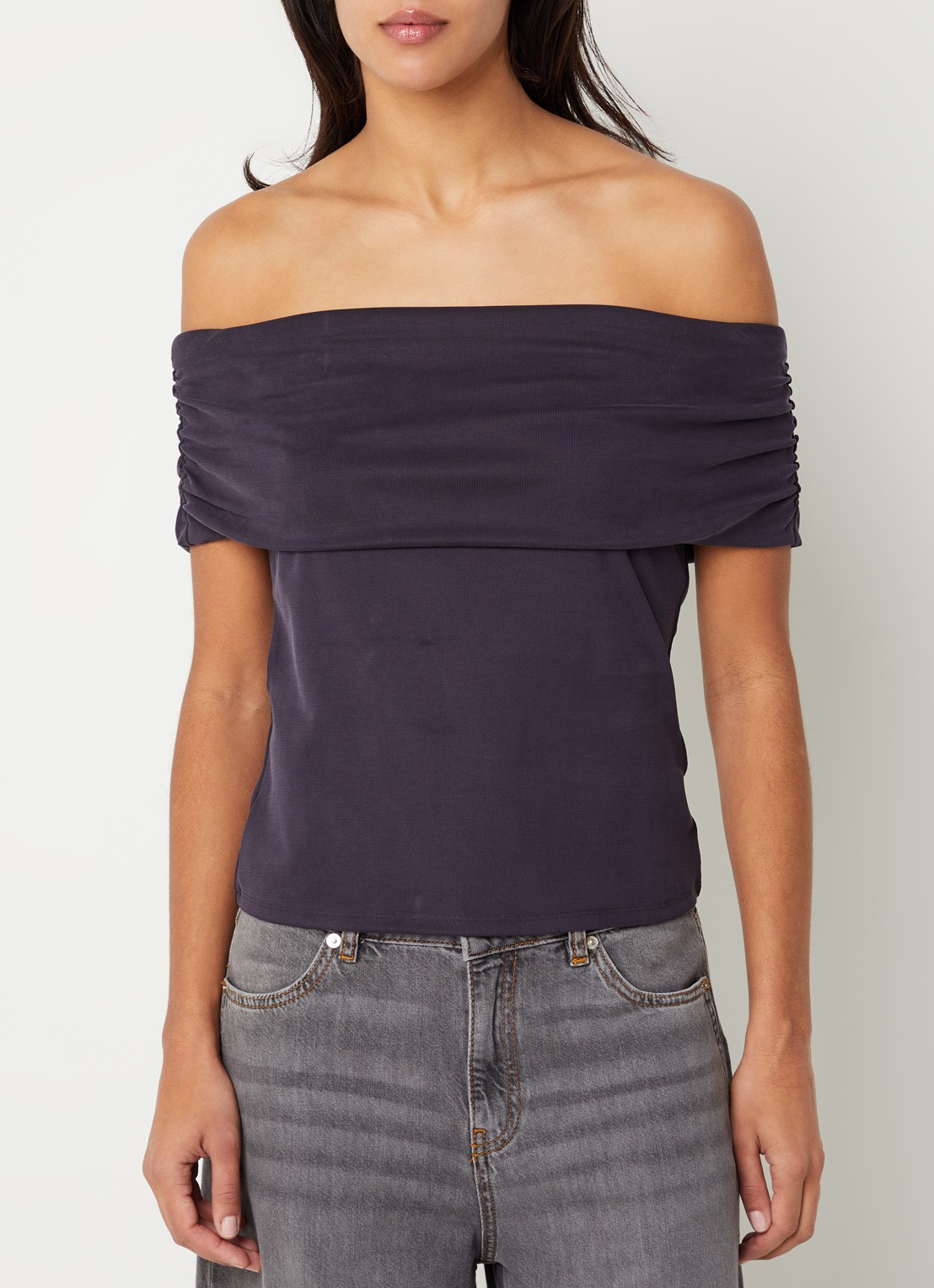 ba&sh Bene ribgebreide off shoulder top - detail 4 donkerblauw