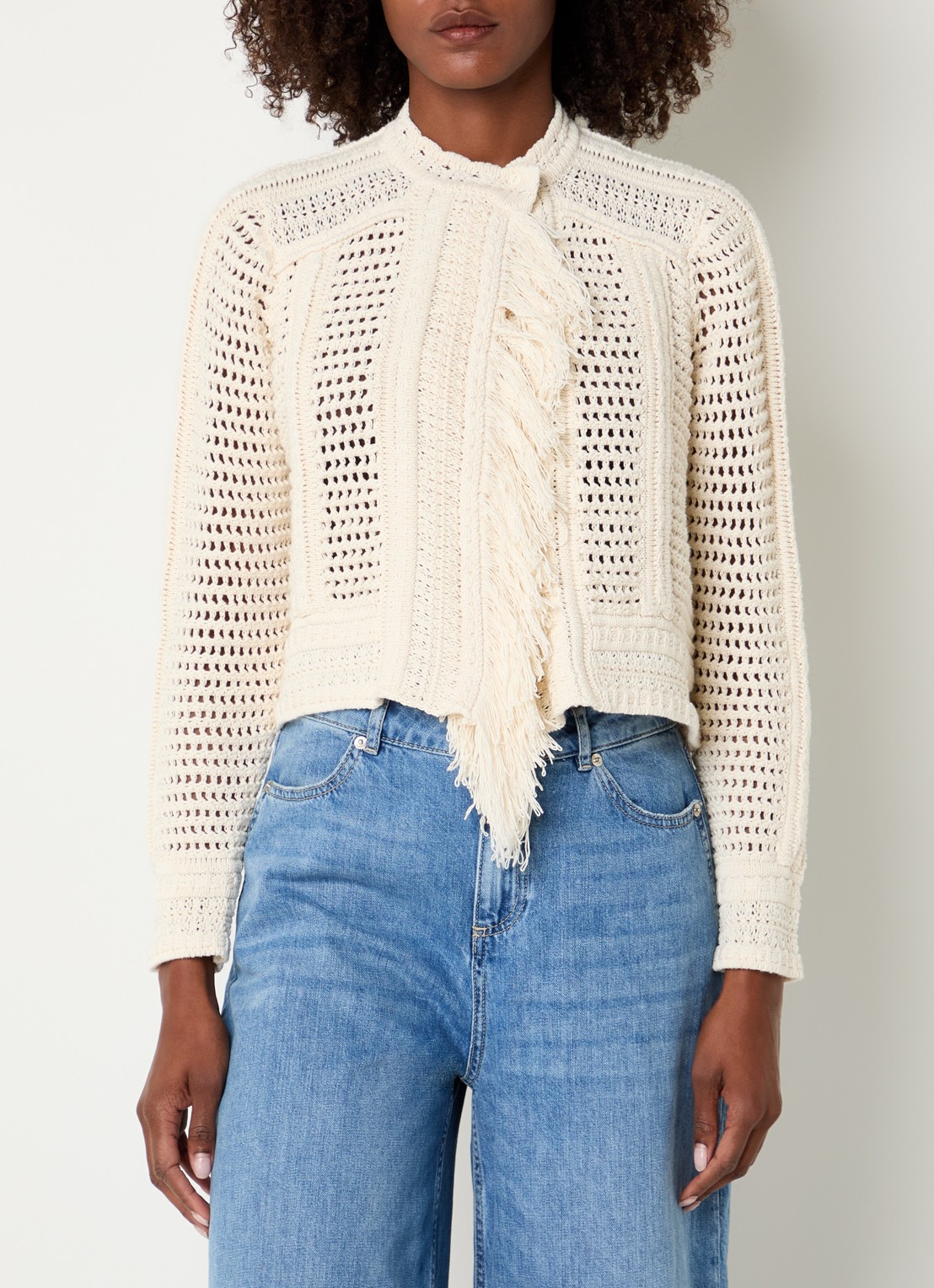 ba&sh Bianca grofgebreid vest met ronde hals - detail 4 gebroken wit