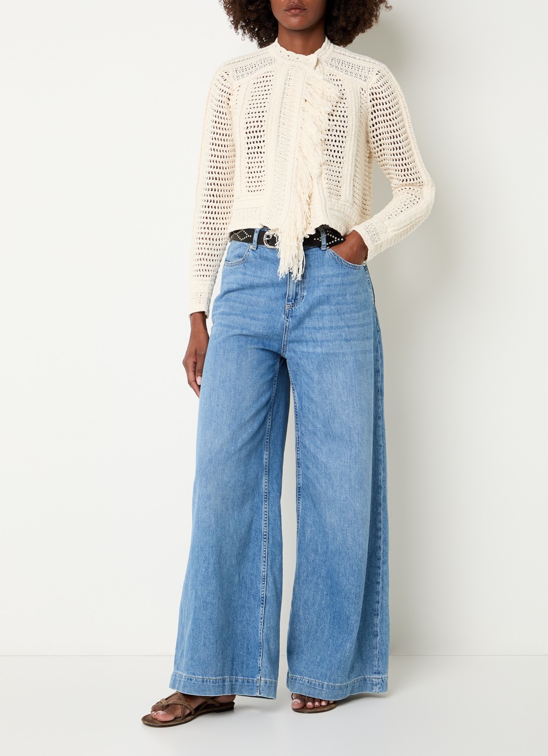ba&sh Bianca grofgebreid vest met ronde hals - voorkant 3 gebroken wit