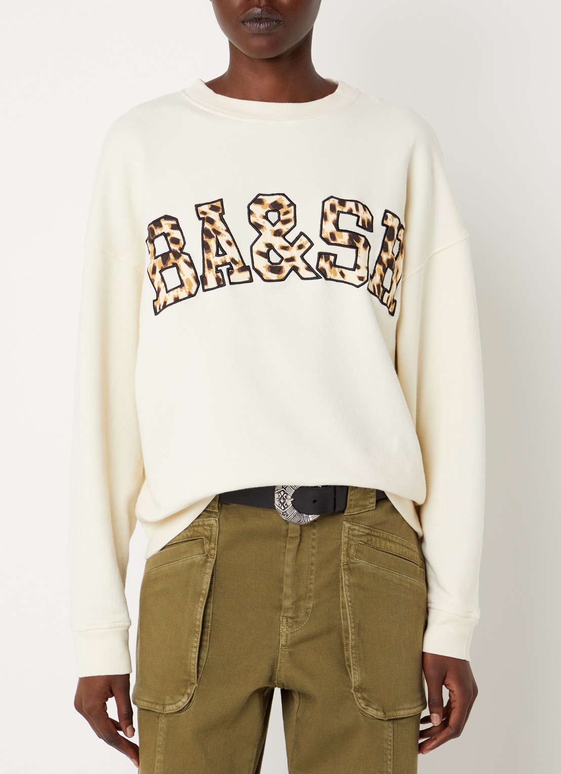 ba&sh Brad sweater met logo - detail 4 gebroken wit