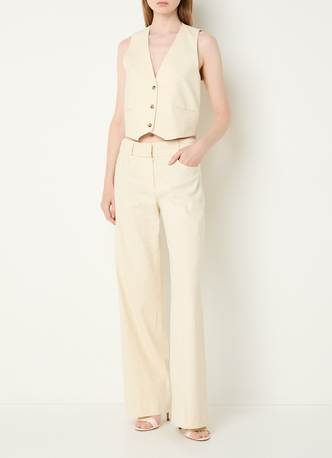 ba&sh Caela gilet in linnenblend - voorkant 2 beige