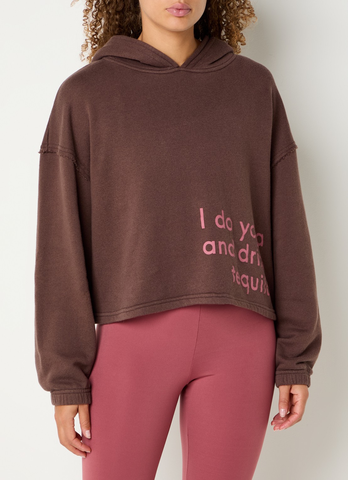 ba&sh Cropped hoodie met print - detail bruin