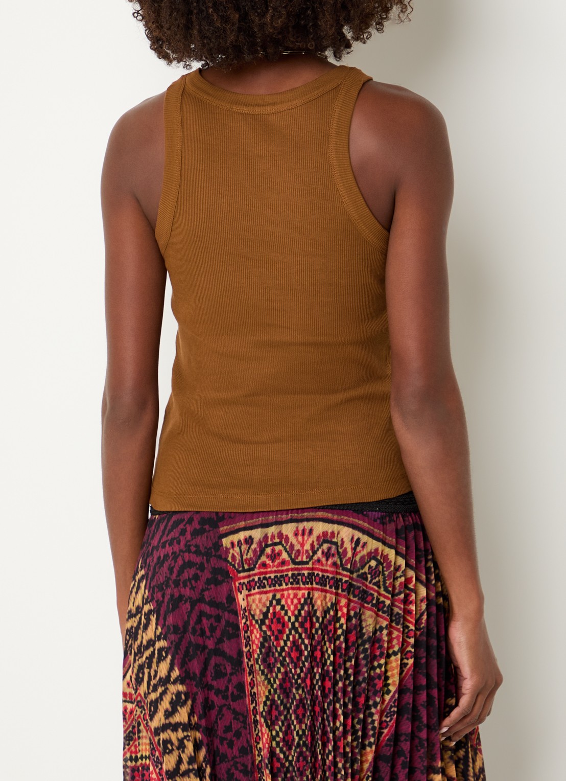 ba&sh Cynda tanktop met ronde hals - achterkant 4 cognac