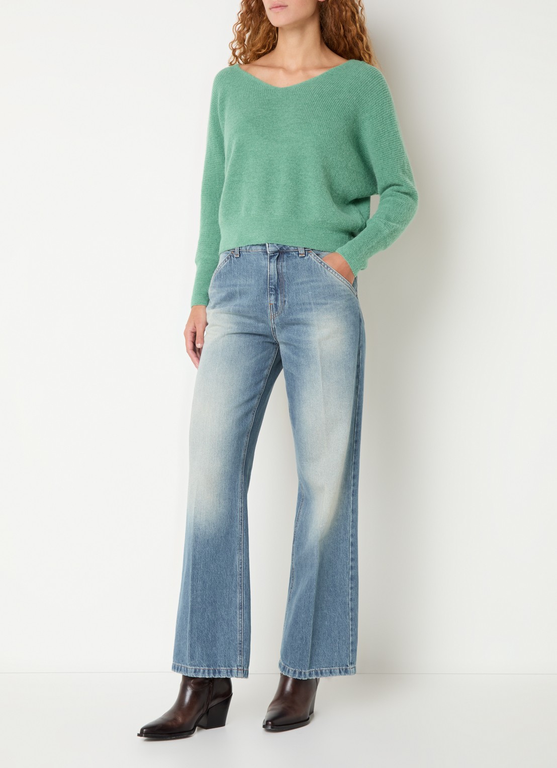 ba&sh Elsa grofgebreid vest in alpaca wolblend met V-hals - voorkant 4 mint