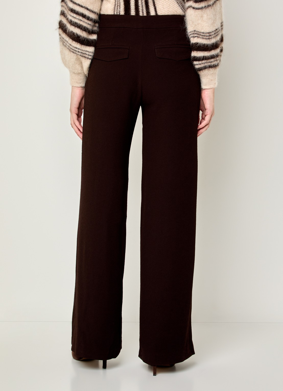 ba&sh Falcon high waist wide fit pantalon met split en sierknopen - achterkant 4 donkerbruin