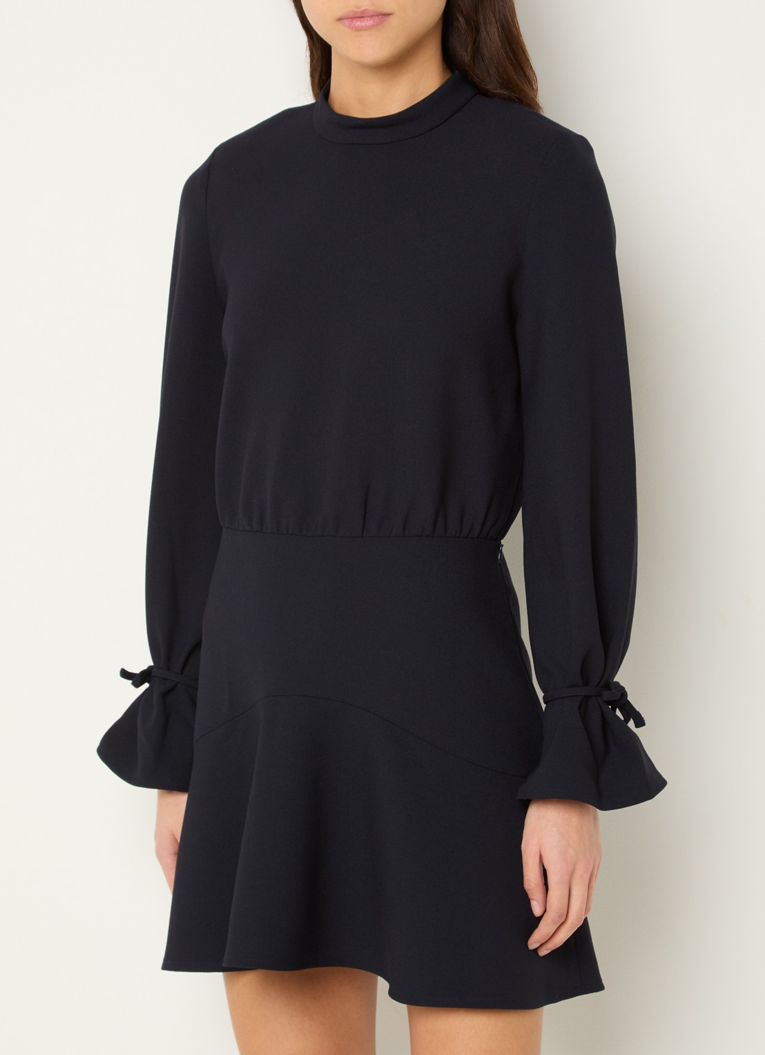 ba&sh Ilana mini jurk met schoudervulling - detail donkerblauw