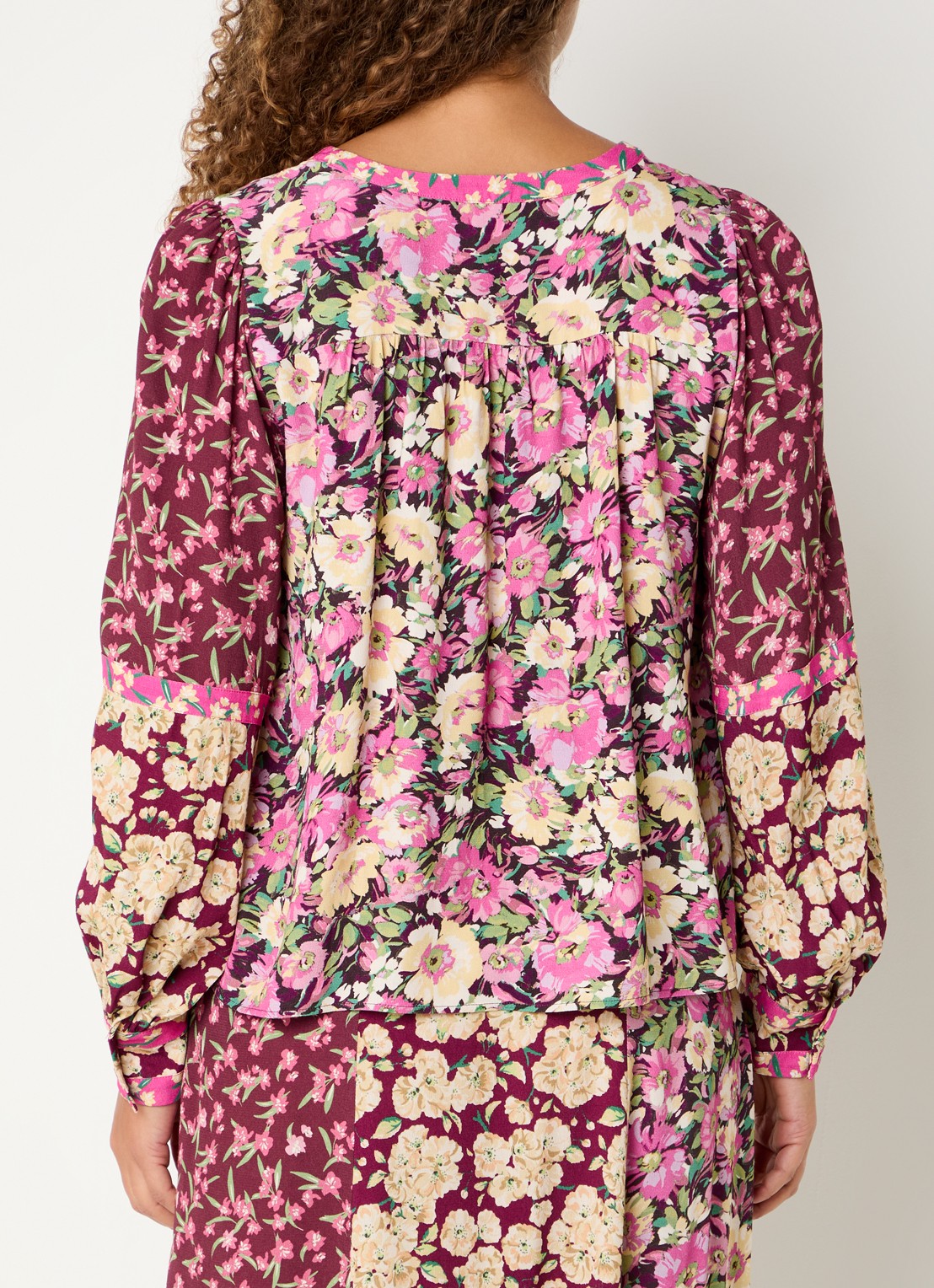 ba&sh Iline tuniek met bloemenprint - achterkant 4 bordeauxrood