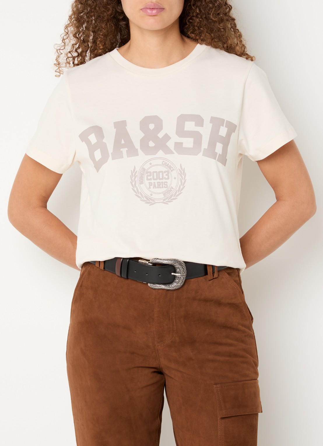 ba&sh Ioni T-shirt met logo - detail gebroken wit