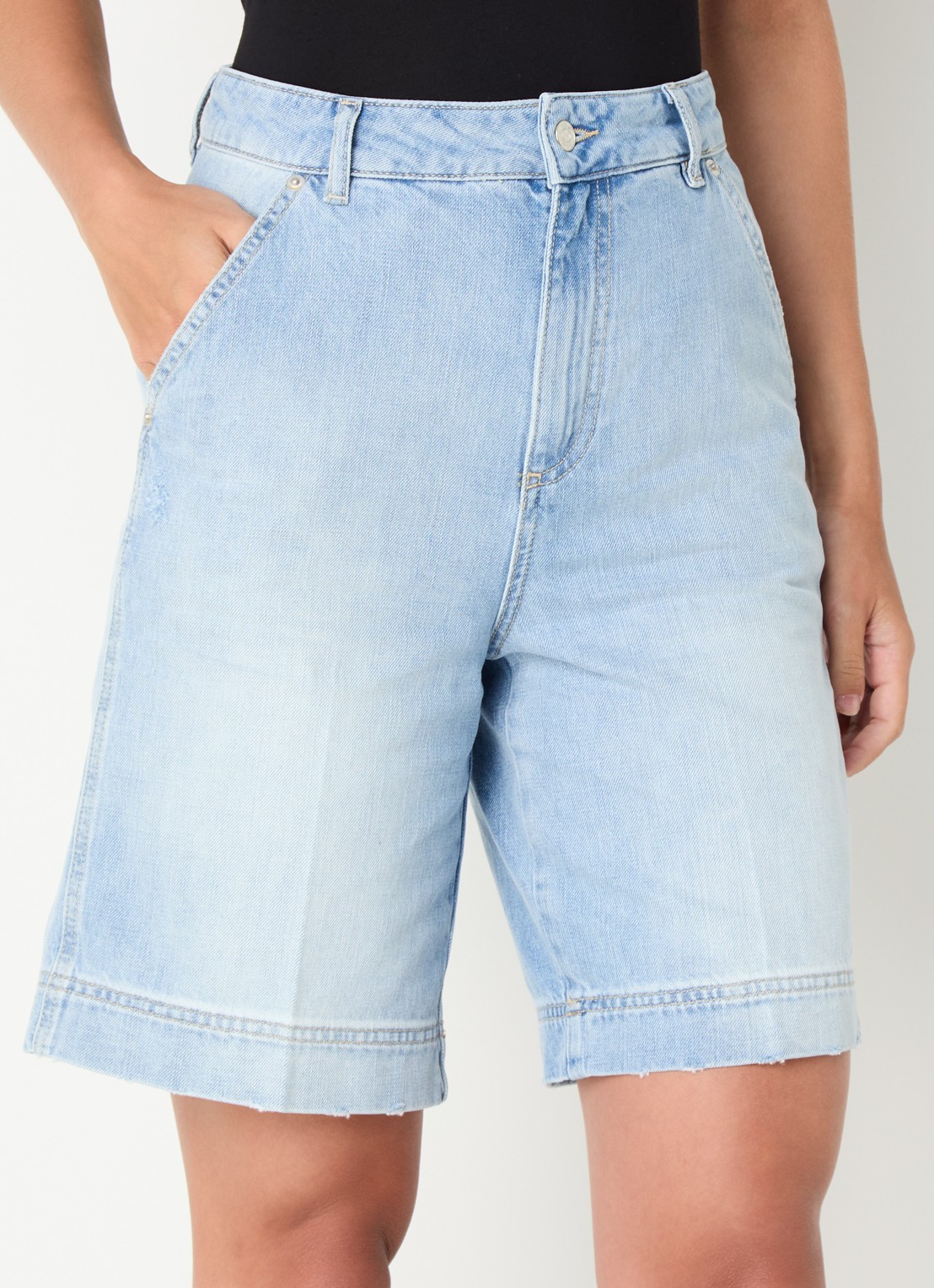ba&sh Jodd high waist loose fit korte broek van denim met lichte wassing - detail 2 indigo