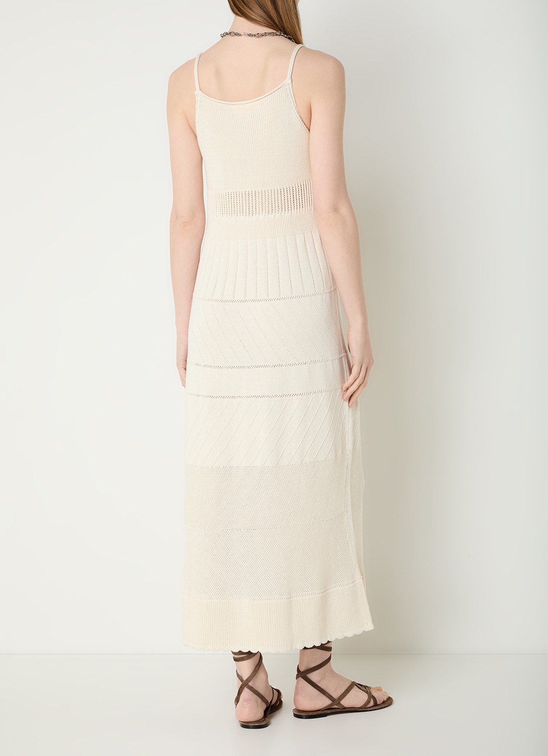 ba&sh Joelle ribgebreide midi jurk met V-hals - achterkant 4 beige