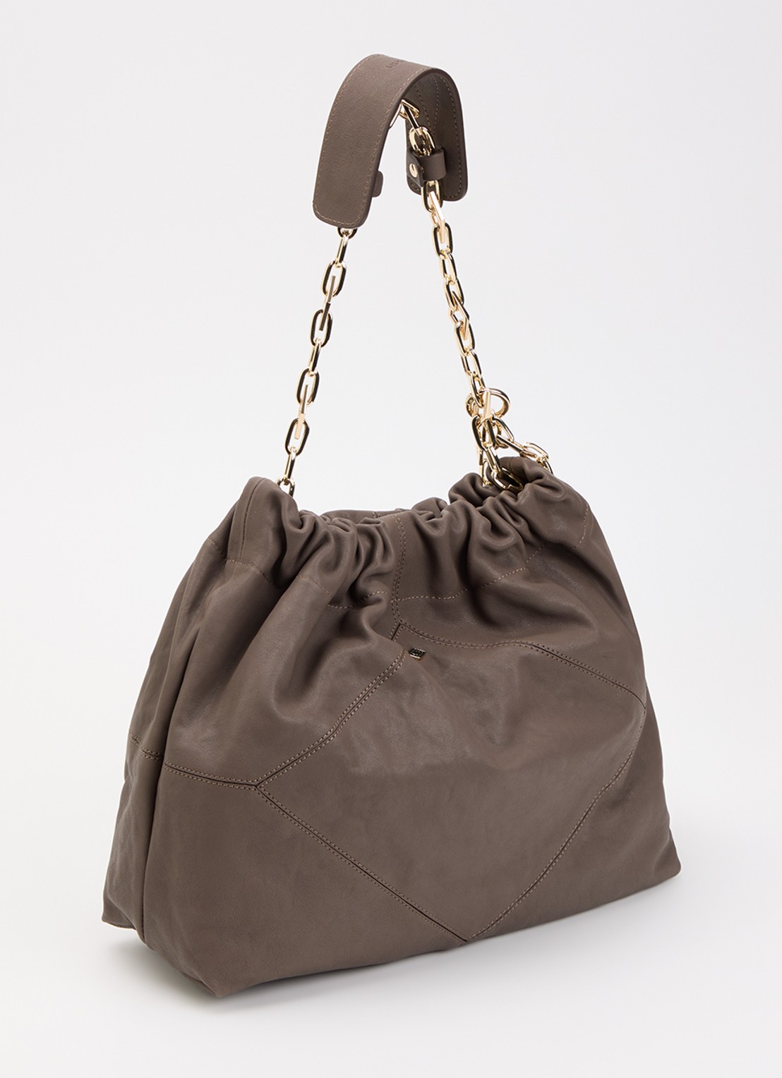 ba&sh June schoudertas van lamsleer - achterkant 2 taupe