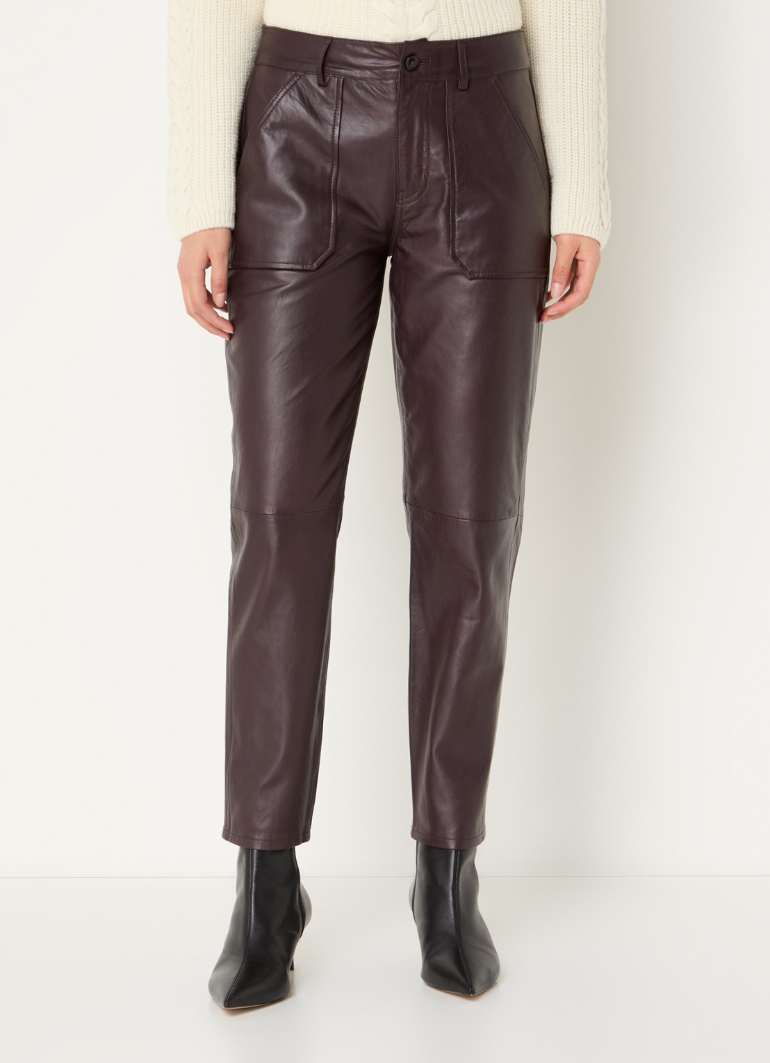 ba&sh Kelly mid waist tapered fit broek van lamsleer - detail 2 aubergine