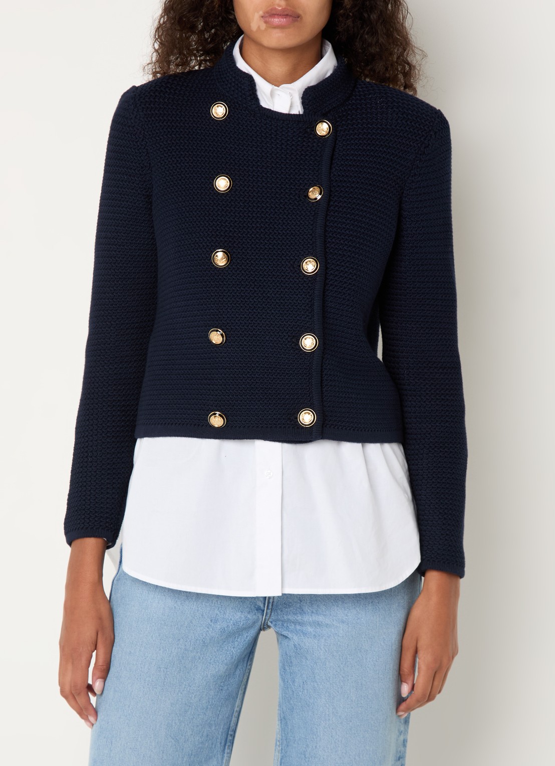 ba&sh Louman grofgebreid vest met sierknopen - detail 2 donkerblauw