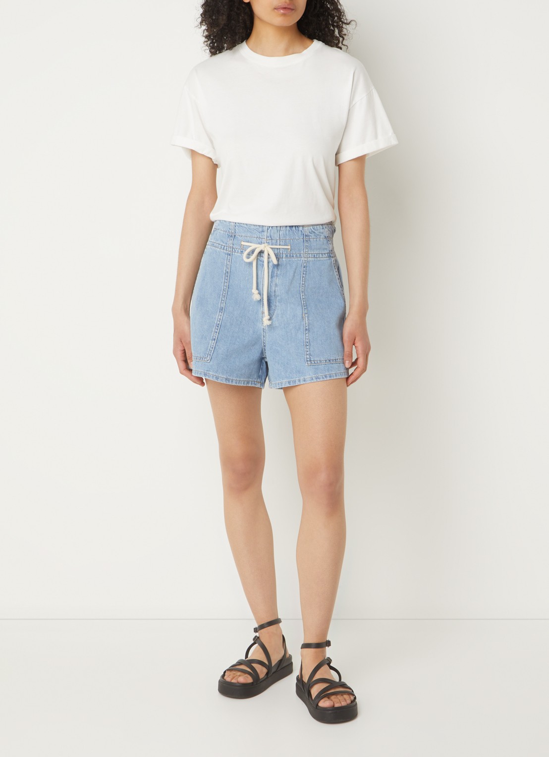 ba&sh Mabo high waist straight leg korte broek van denim met trekkoord - voorkant 4 indigo