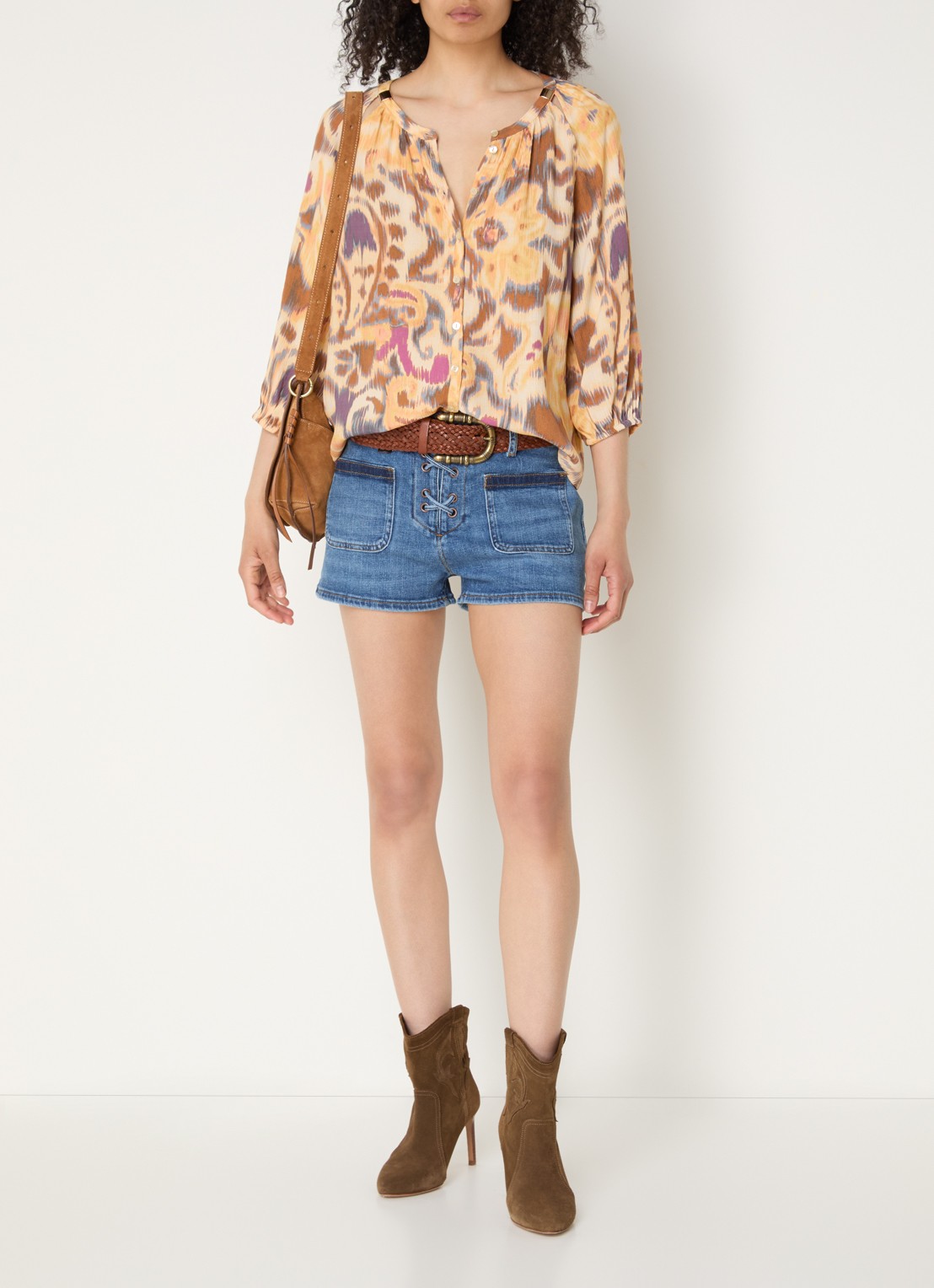 ba&sh Maelle blouse met print - voorkant 3 mosterd