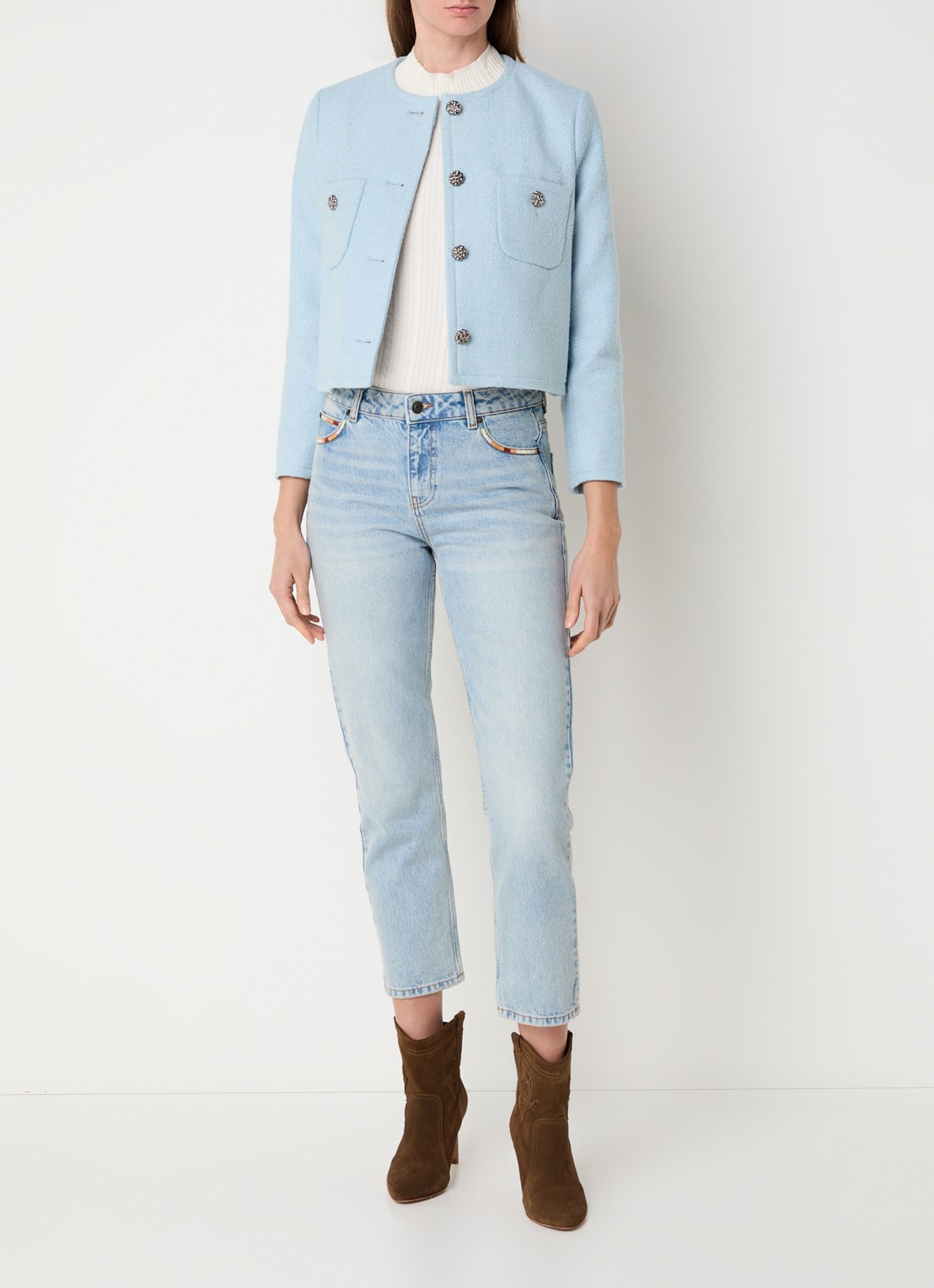 ba&sh Meredith cropped jack van tweed met opgestikte zakken - voorkant 3 lichtblauw