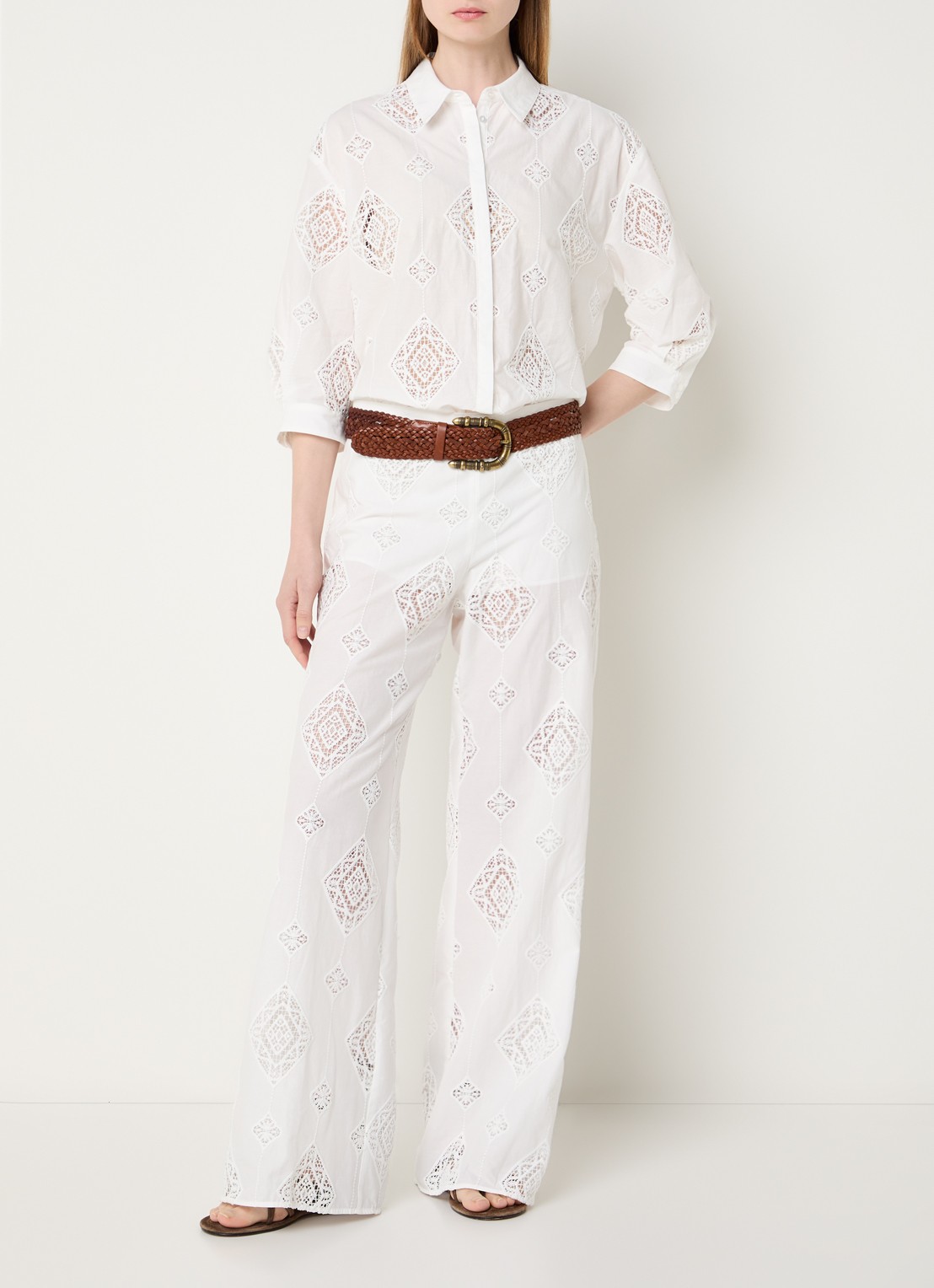 ba&sh Mike low waist straight fit broek met broderie - voorkant 4 gebroken wit