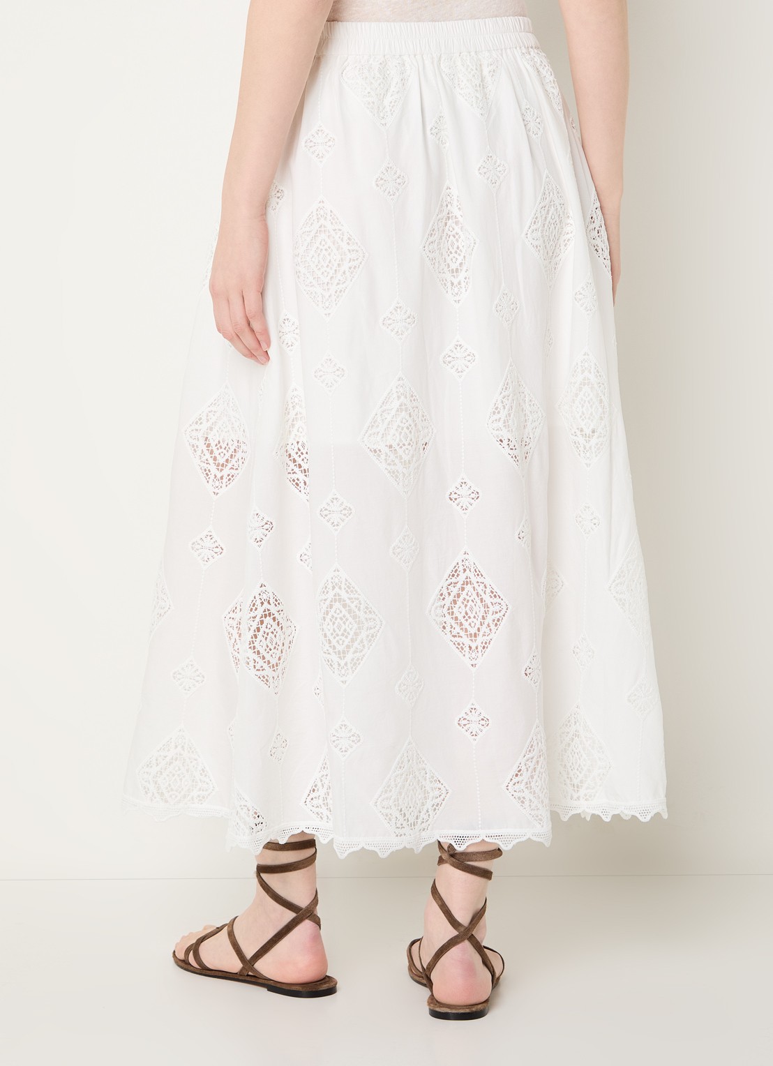 ba&sh Mona midi rok met broderie - achterkant gebroken wit