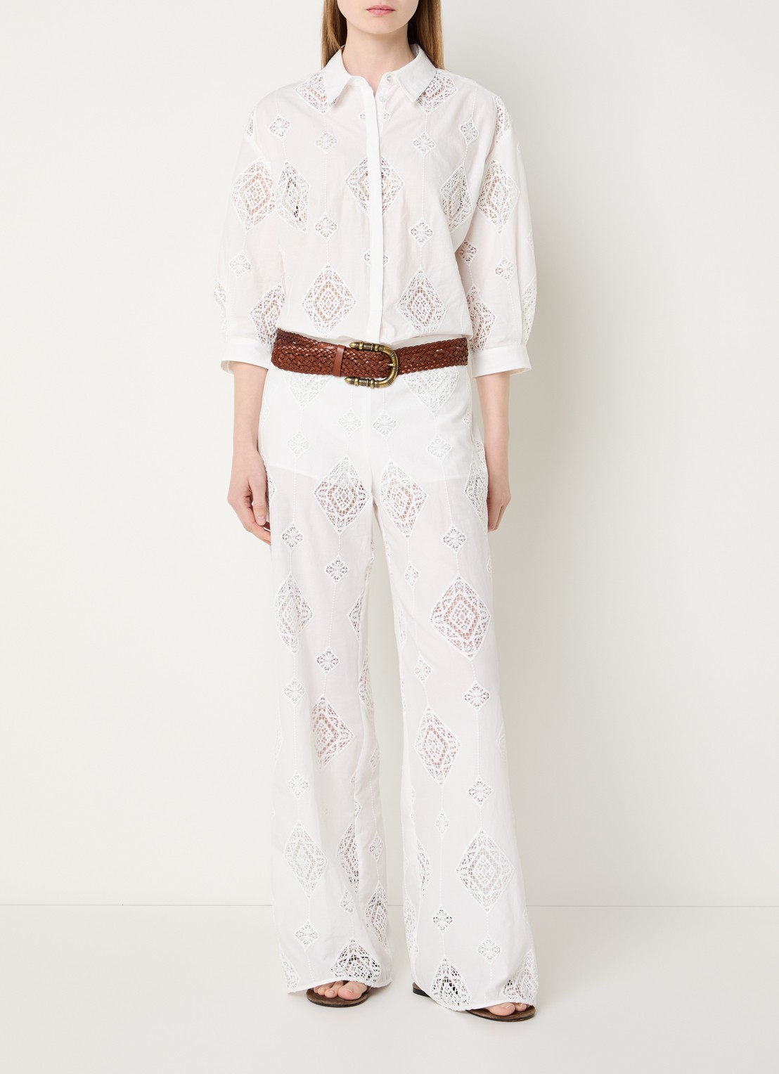 ba&sh Muriel blouse met broderie - voorkant 3 gebroken wit