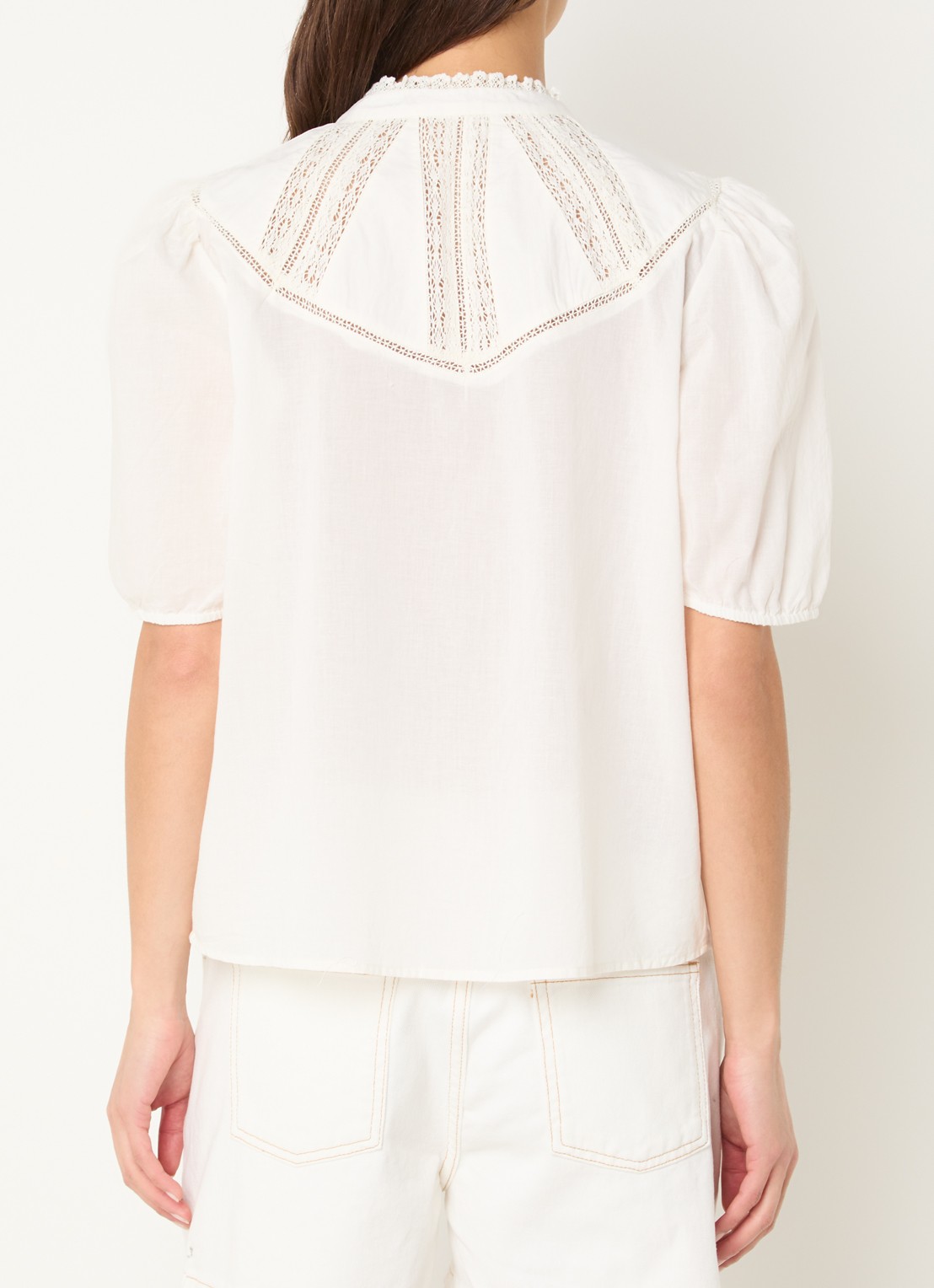 ba&sh Nella blouse met broderie en pofmouw - achterkant 3 gebroken wit