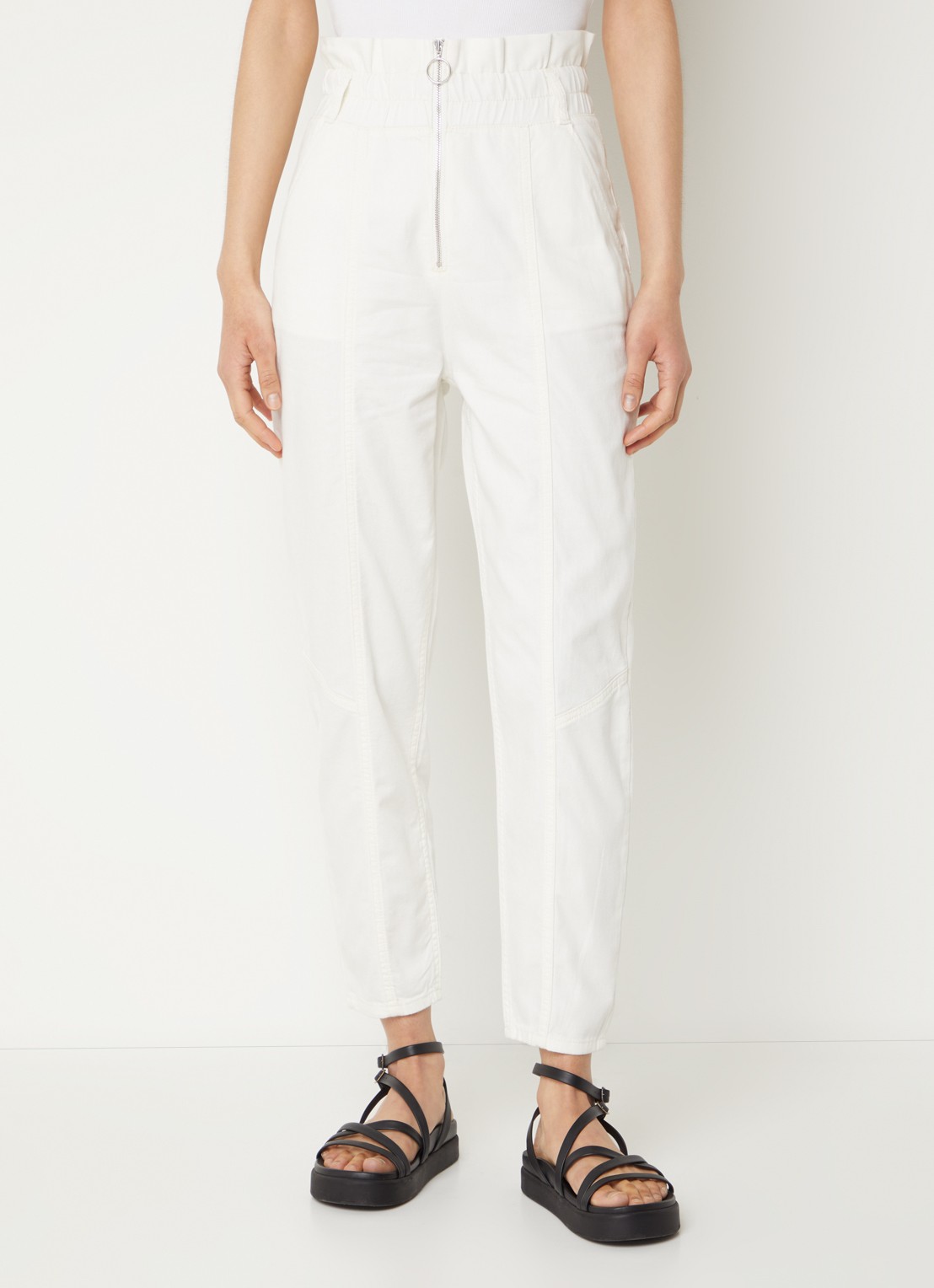ba&sh Omny high waist cropped tapered fit jeans met stretch - detail 4 gebroken wit