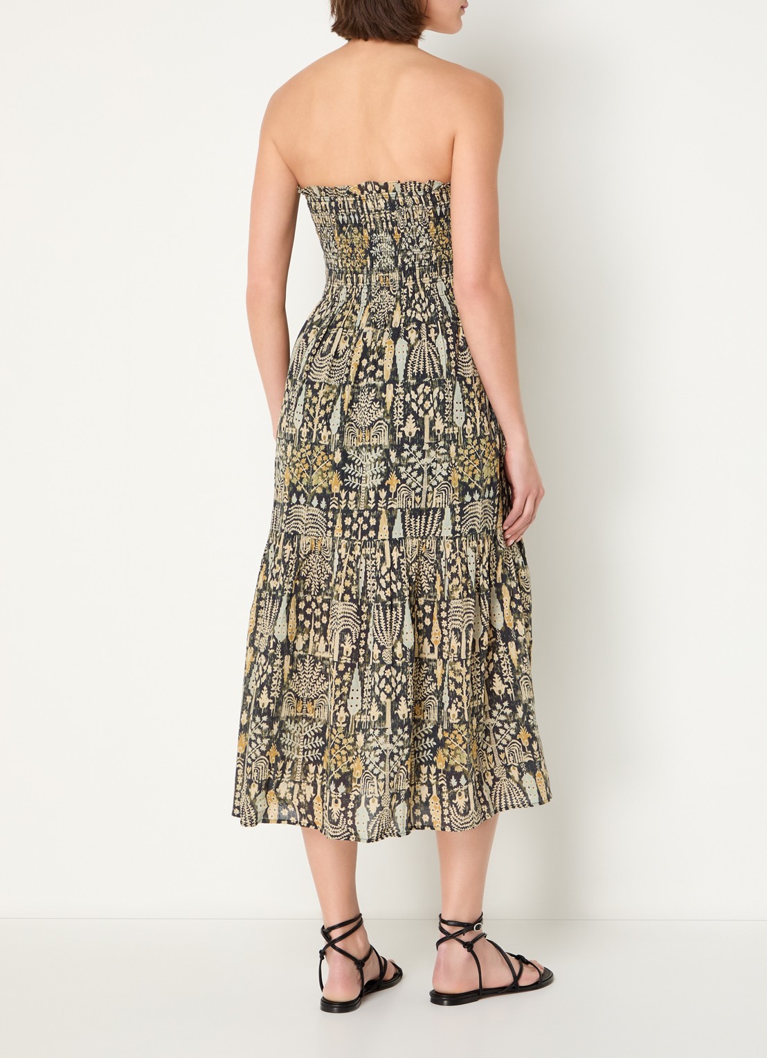 ba&sh Piala off shoulder midi jurk met bladprint en smockwerk - achterkant 4 mosgroen