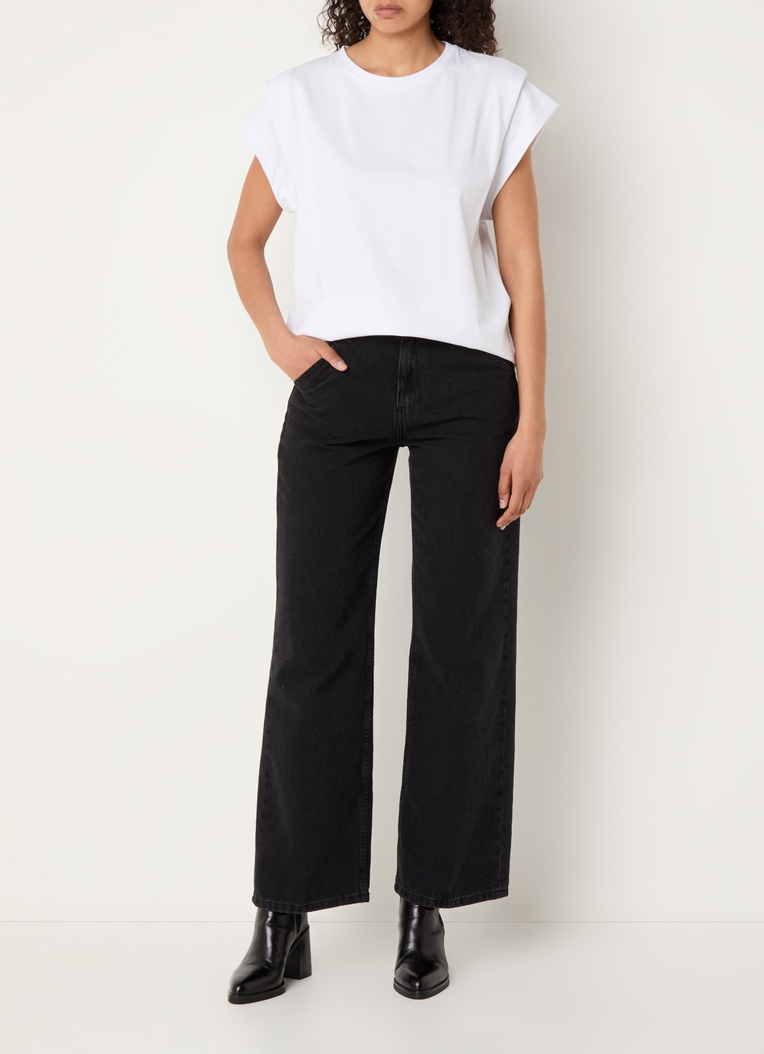 ba&sh Pio T-shirt met ronde hals - voorkant 3 wit