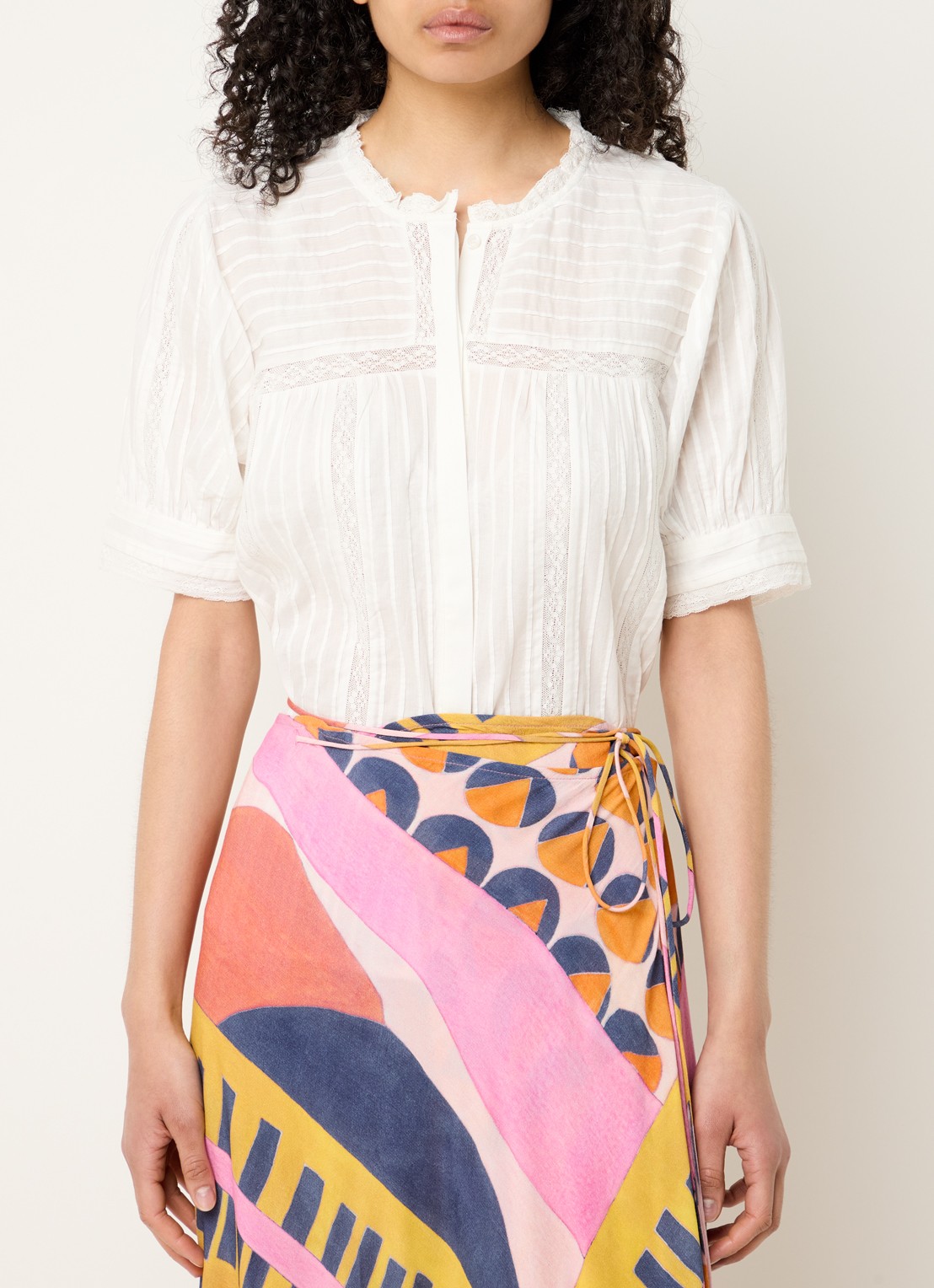 ba&sh Poeme blouse met details van kant - detail 2 wit