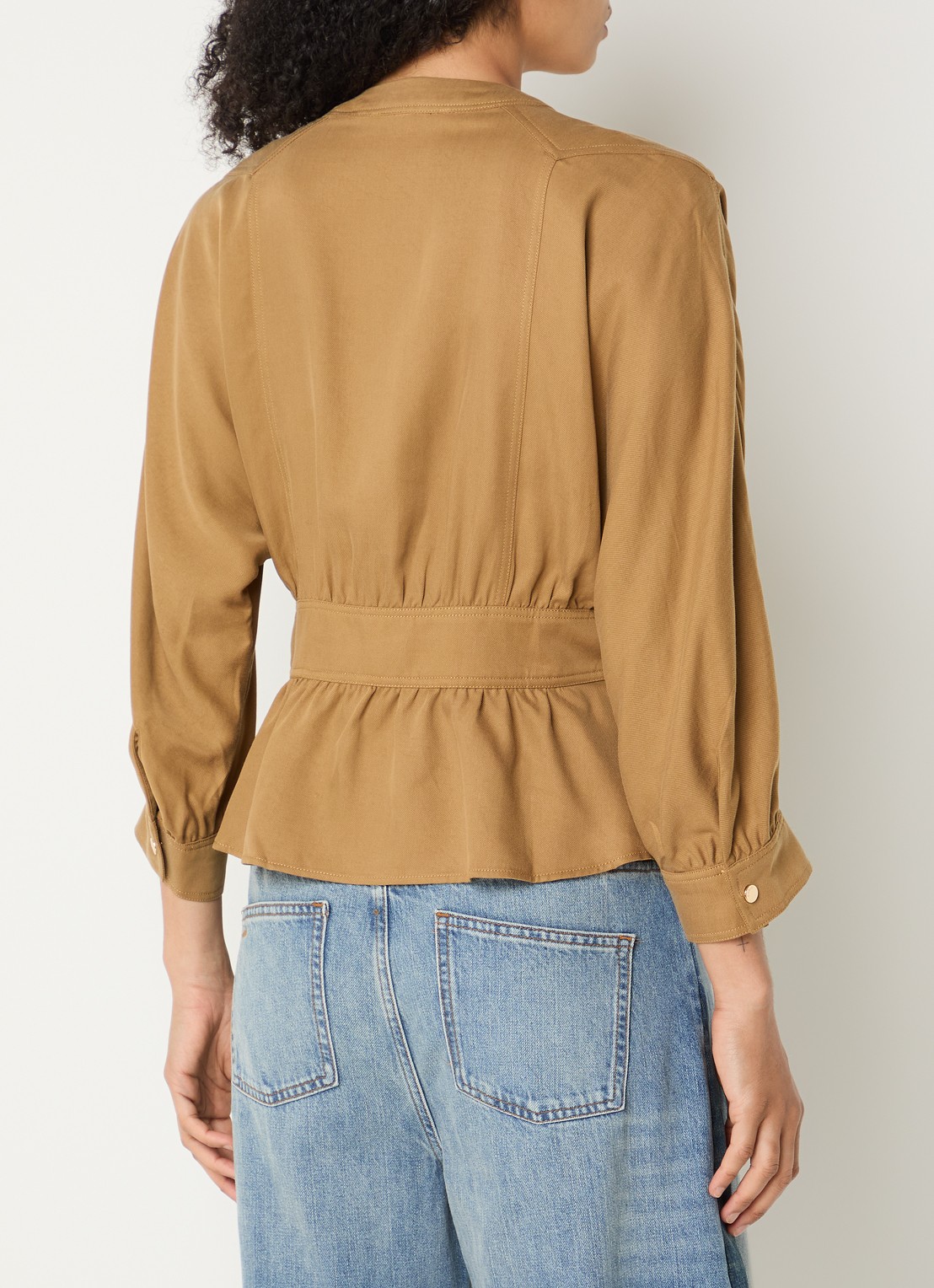 ba&sh Precilia blouse met strikceintuur - achterkant 3 camel