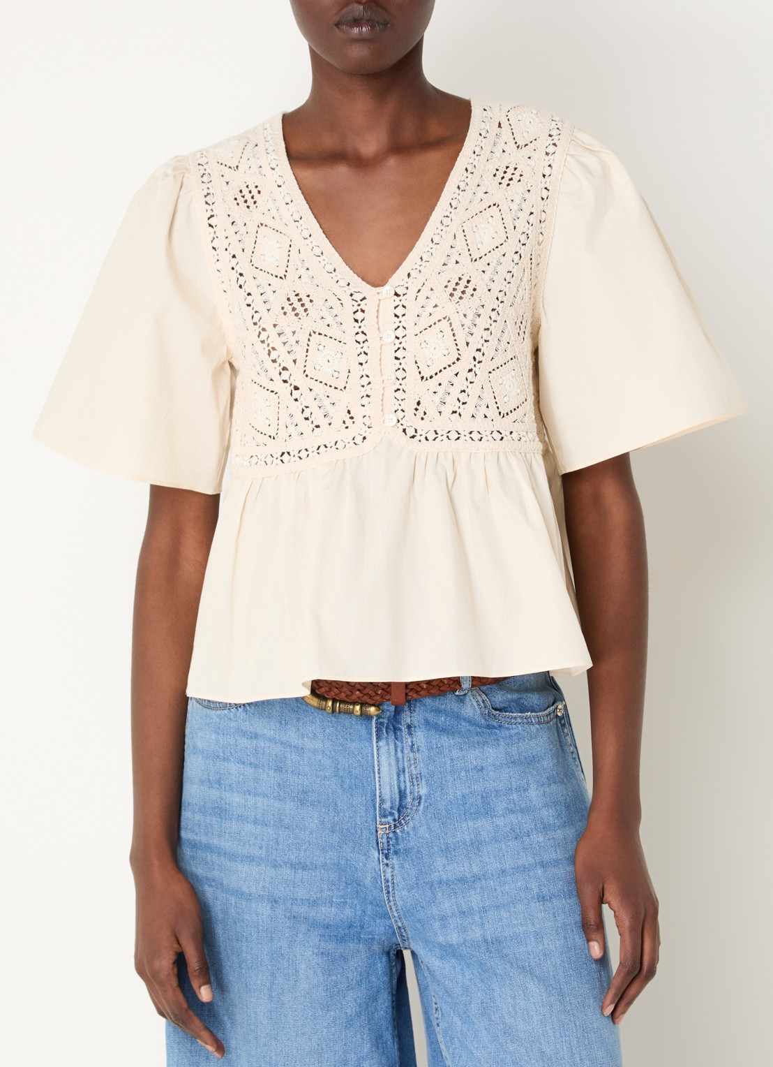ba&sh Salvi tuniek met crochet en vlindermouw - detail gebroken wit