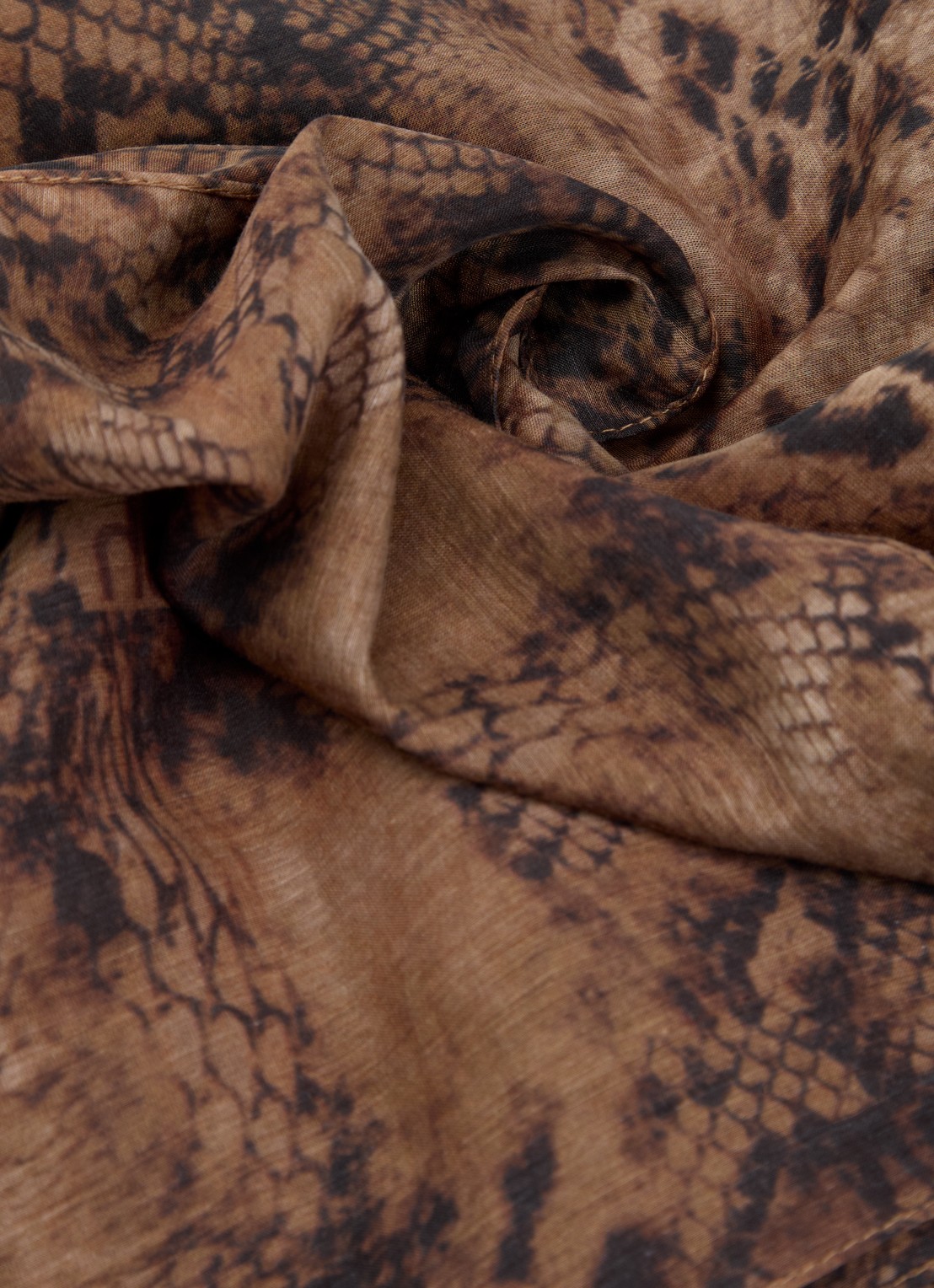 ba&sh Sara sjaal in katoenblend met dierenprint 110 x 130 cm  - detail 3 bruin