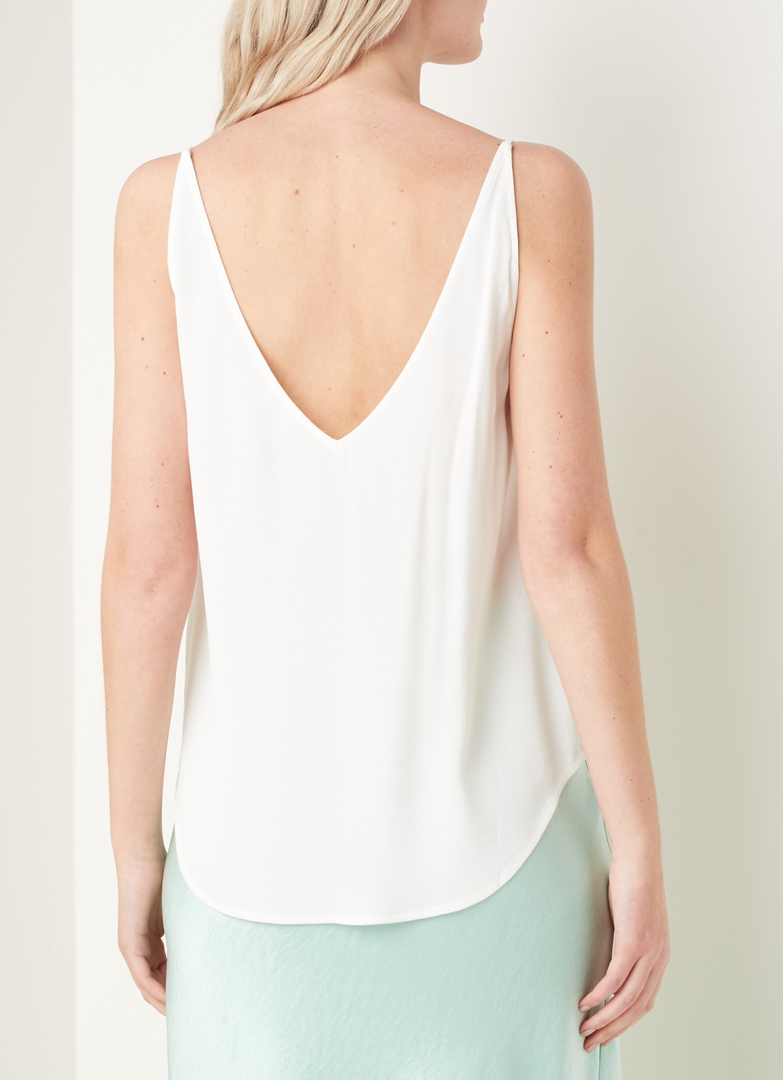 Ba&sh Spaghetti top met rugdecolleté - achterkant wit
