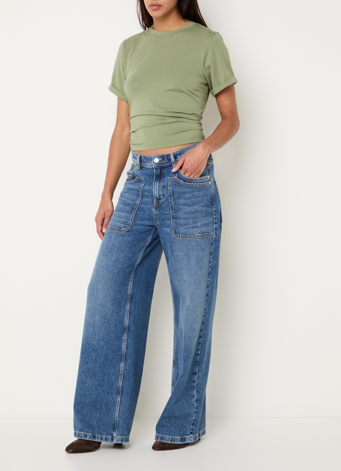 ba&sh T-shirt met cut-out detail - voorkant 2 groen