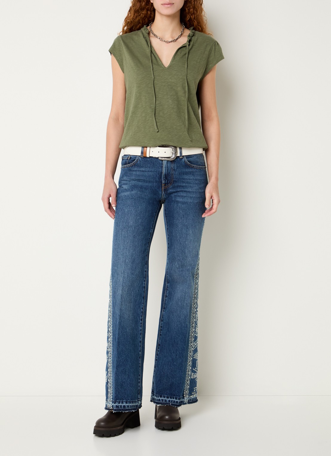 ba&sh Very top met strikkraag - voorkant 2 khaki
