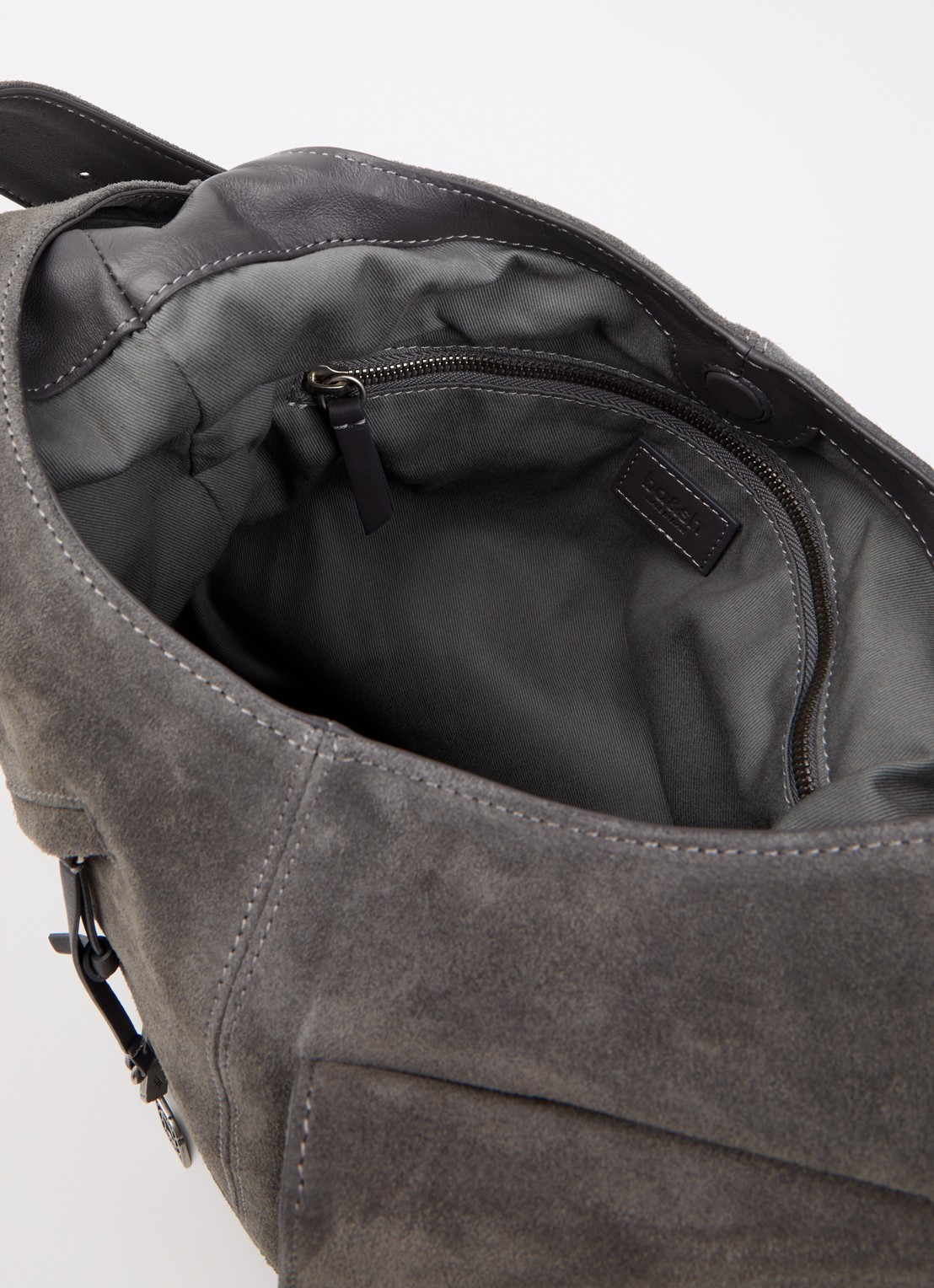 ba&sh YouYou crossbodytas van kalfssuède met verstelbare schouderriem - detail 2 donkergrijs