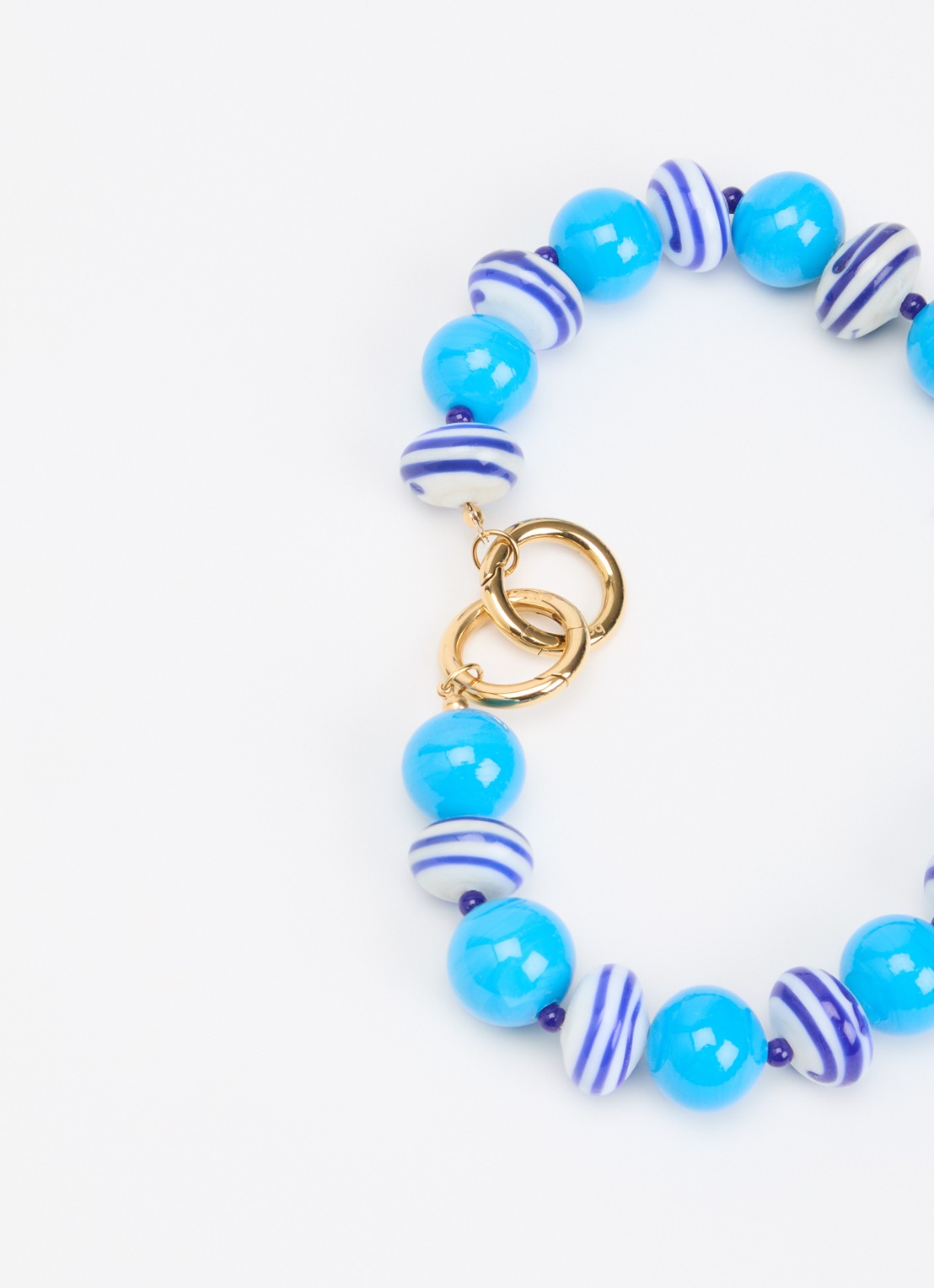 Babs The Label Azzura kralenketting verguld - detail 4 blauw