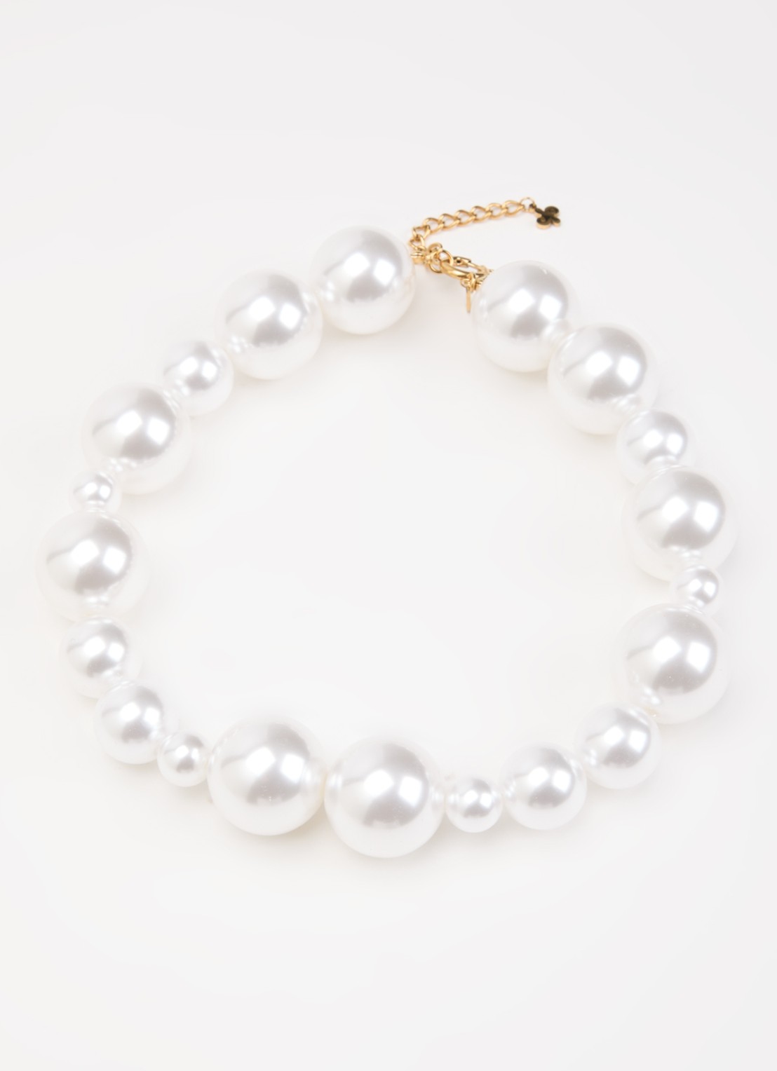 Babs The Label Big Pearl kralenketting verguld - detail 3 creme